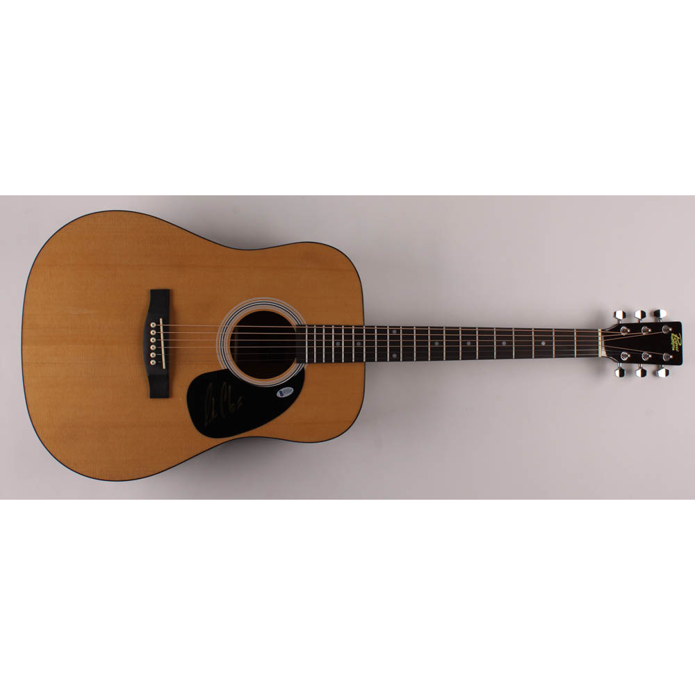 Luke Combs Signed 41" Acoustic Guitar (Beckett COA) Pristine Auction