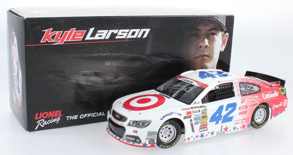 Kyle Larson Signed LE #42 Target NASCAR Salutes 2014 SS 1:24 Die-Cast Car (ARC COA) at PristineAuction.com Kyle Larson Signed LE #42 Target NASCAR Salutes 2014 SS 1:24 Die-Cast Car (ARC COA) at PristineAuction.com