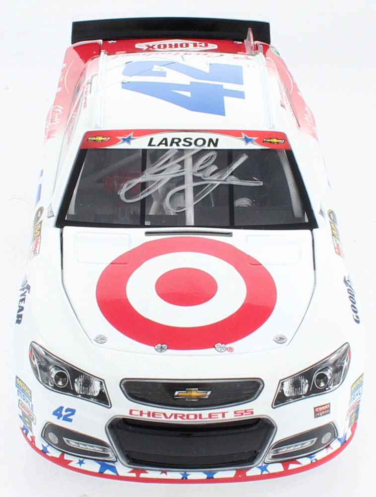 Kyle Larson Signed LE #42 Target NASCAR Salutes 2014 SS 1:24 Die-Cast Car (ARC COA) at PristineAuction.com Kyle Larson Signed LE #42 Target NASCAR Salutes 2014 SS 1:24 Die-Cast Car (ARC COA) at PristineAuction.com