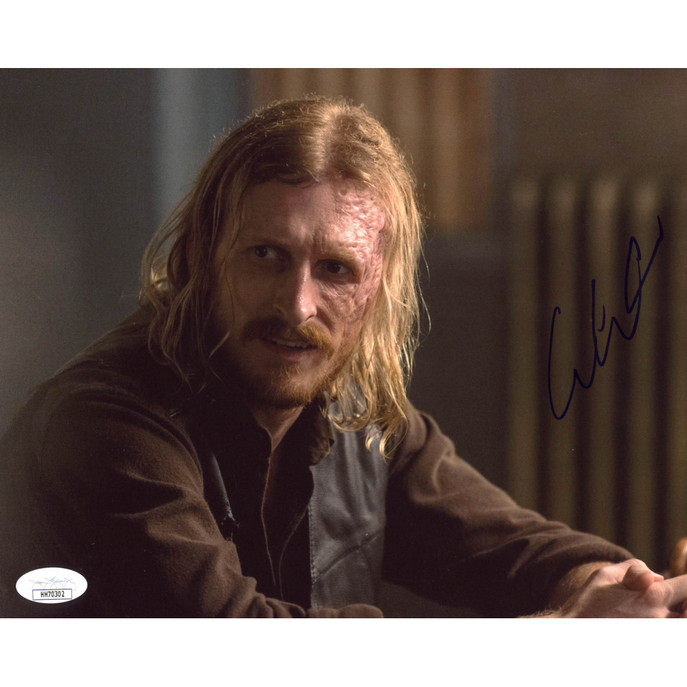 Austin Amelio Signed "The Walking Dead" 8x10 Photo (JSA COA) Pristine