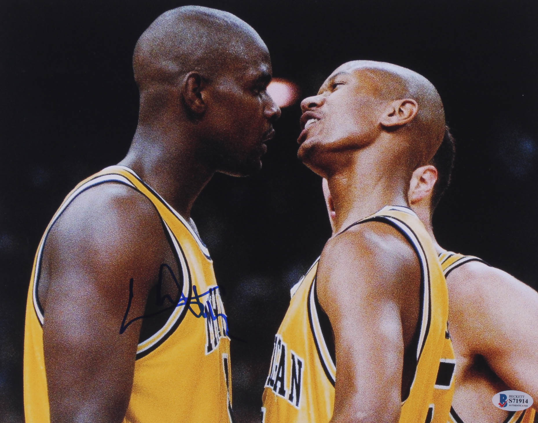 Chris Webber Signed Michigan Wolverines 11x14 Photo (Beckett COA) at PristineAuction.com Chris Webber Signed Michigan Wolverines 11x14 Photo (Beckett COA) at PristineAuction.com