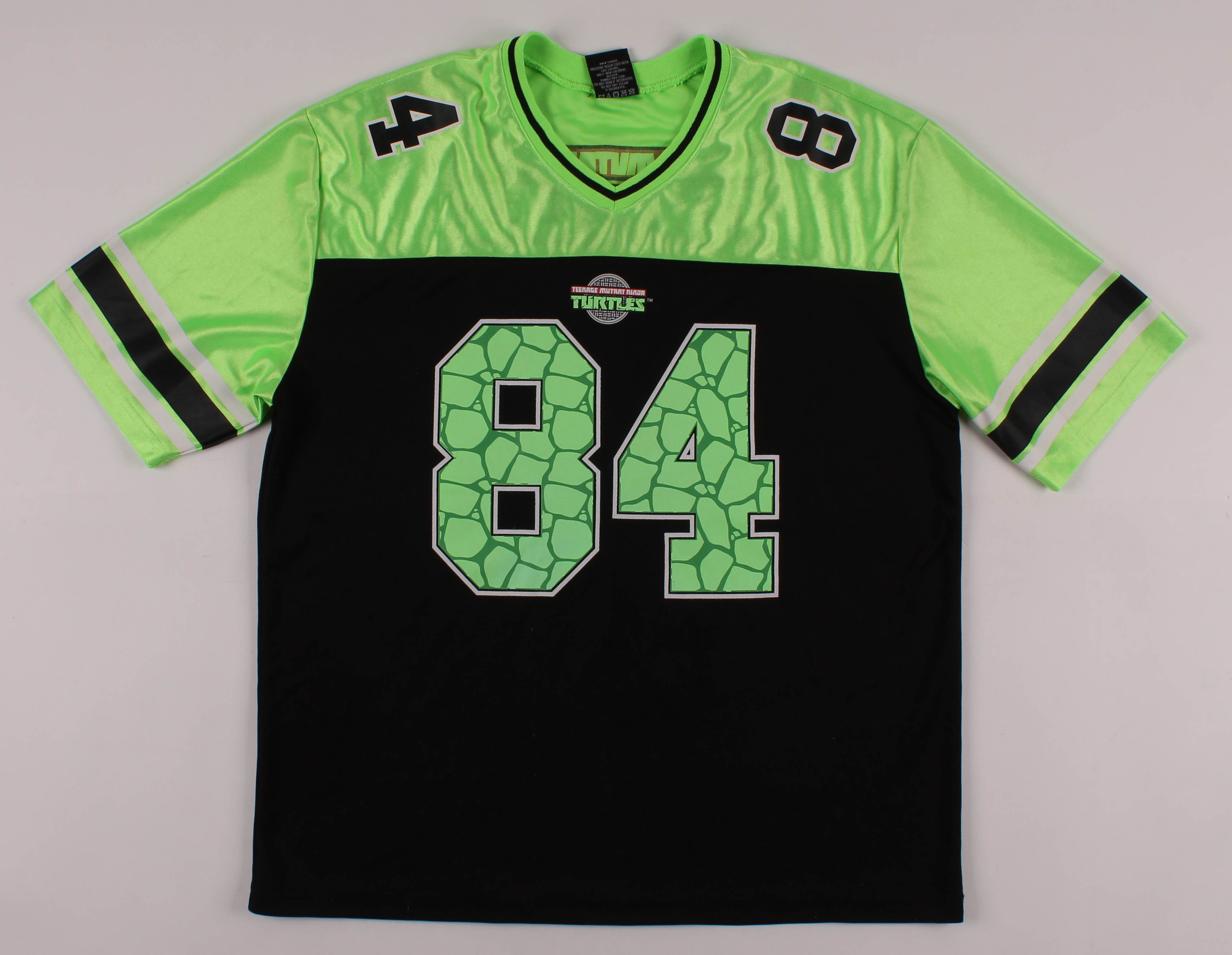 Kevin Eastman Signed "Teenage Mutant Ninja Turtles" Jersey with Hand-Drawn Sketch (JSA COA) at PristineAuction.com Kevin Eastman Signed "Teenage Mutant Ninja Turtles" Jersey with Hand-Drawn Sketch (JSA COA) at PristineAuction.com