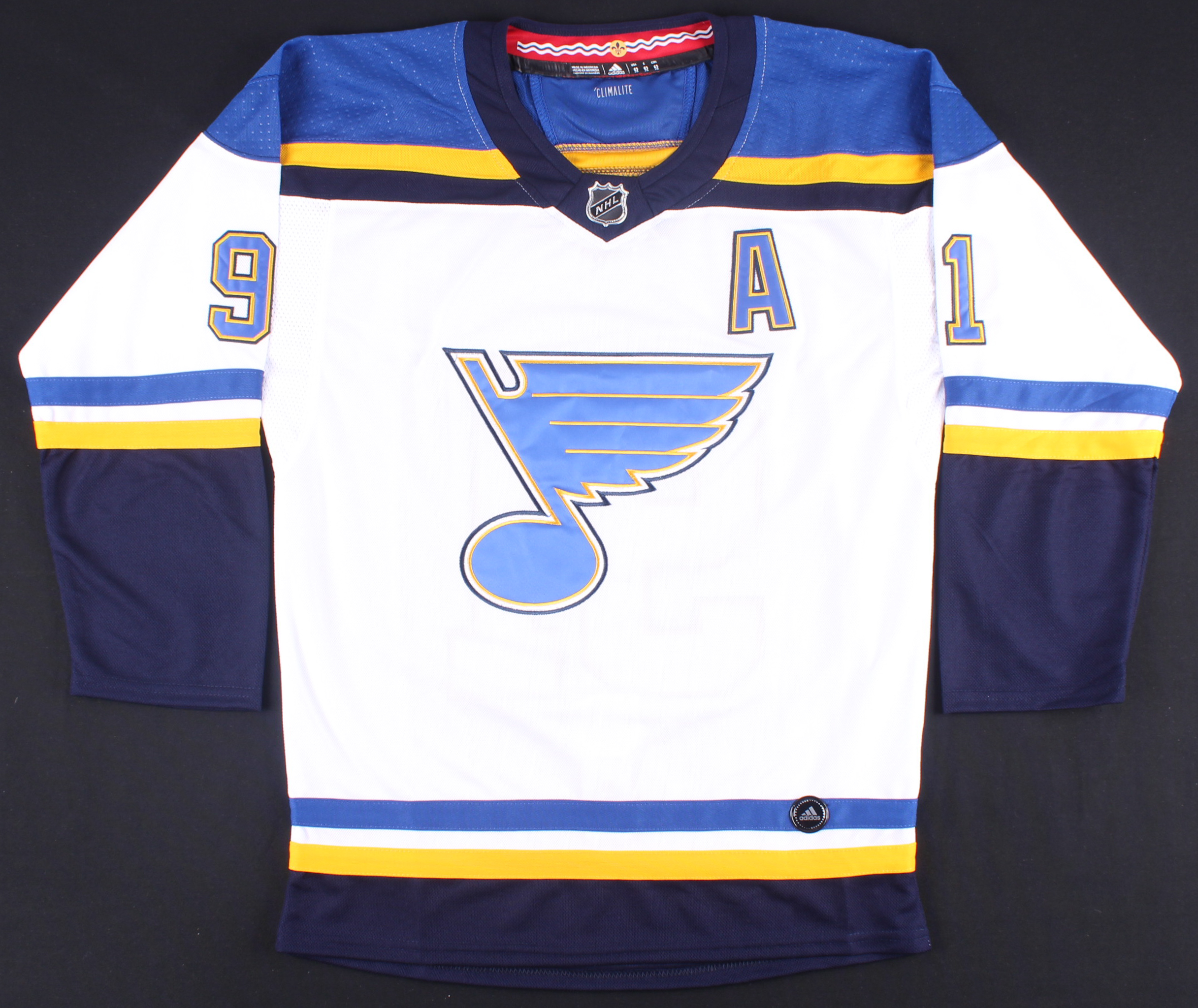 Vladimir Tarasenko Signed Blues Jersey (JSA COA) at PristineAuction.com Vladimir Tarasenko Signed Blues Jersey (JSA COA) at PristineAuction.com