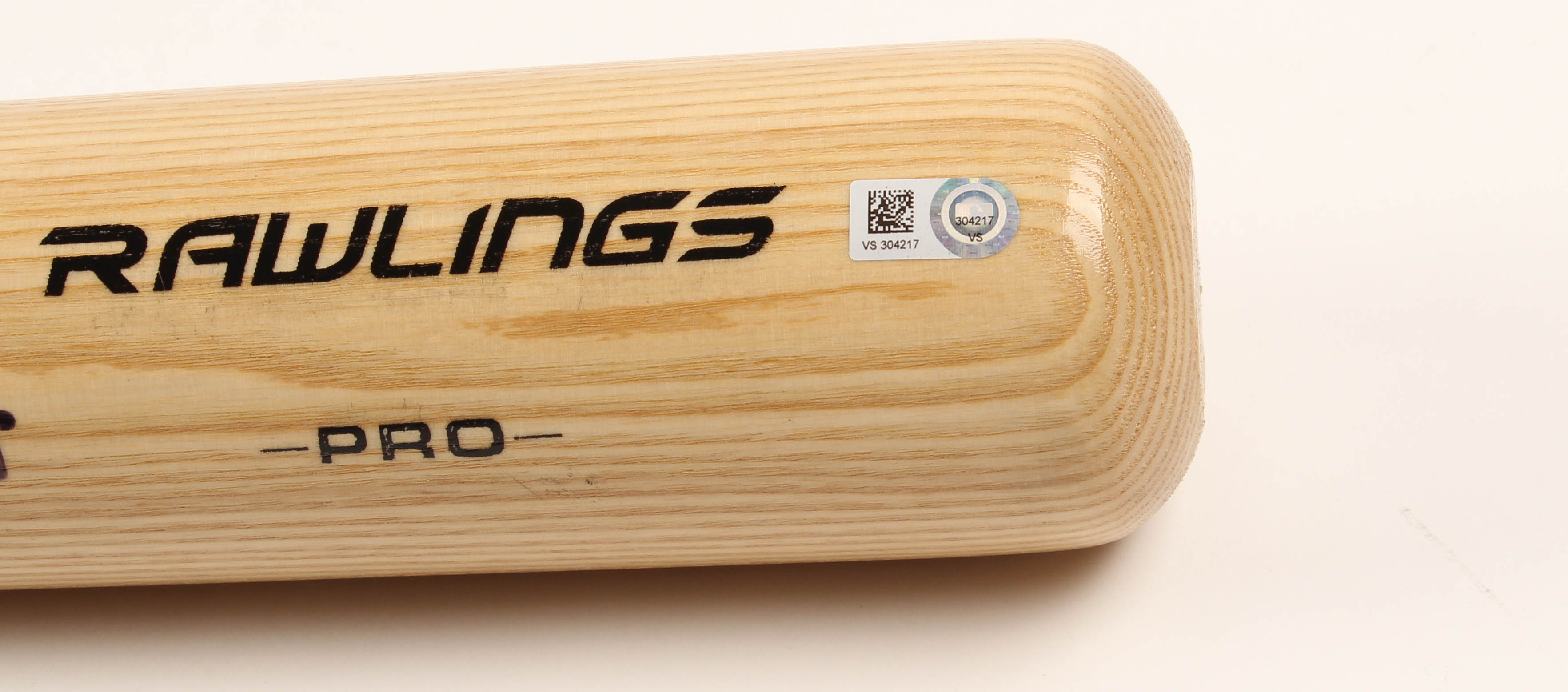 Mark McGwire Signed Rawlings Pro Baseball Bat Inscribed "583 HR's" (MLB Hologram) at PristineAuction.com Mark McGwire Signed Rawlings Pro Baseball Bat Inscribed "583 HR's" (MLB Hologram) at PristineAuction.com