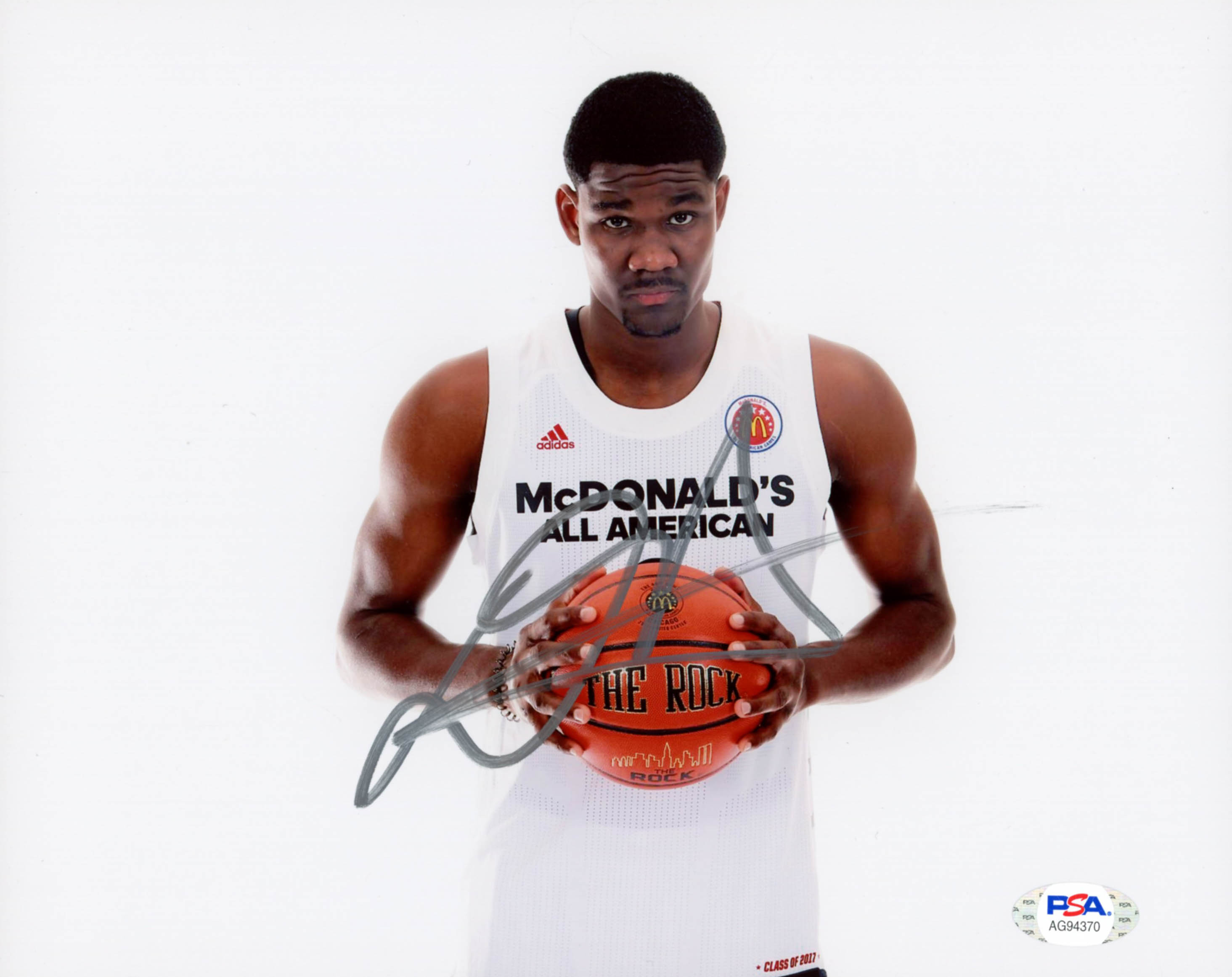 Deandre Ayton Signed McDonald's All-American 8x10 Photo (PSA COA) at PristineAuction.com Deandre Ayton Signed McDonald's All-American 8x10 Photo (PSA COA) at PristineAuction.com