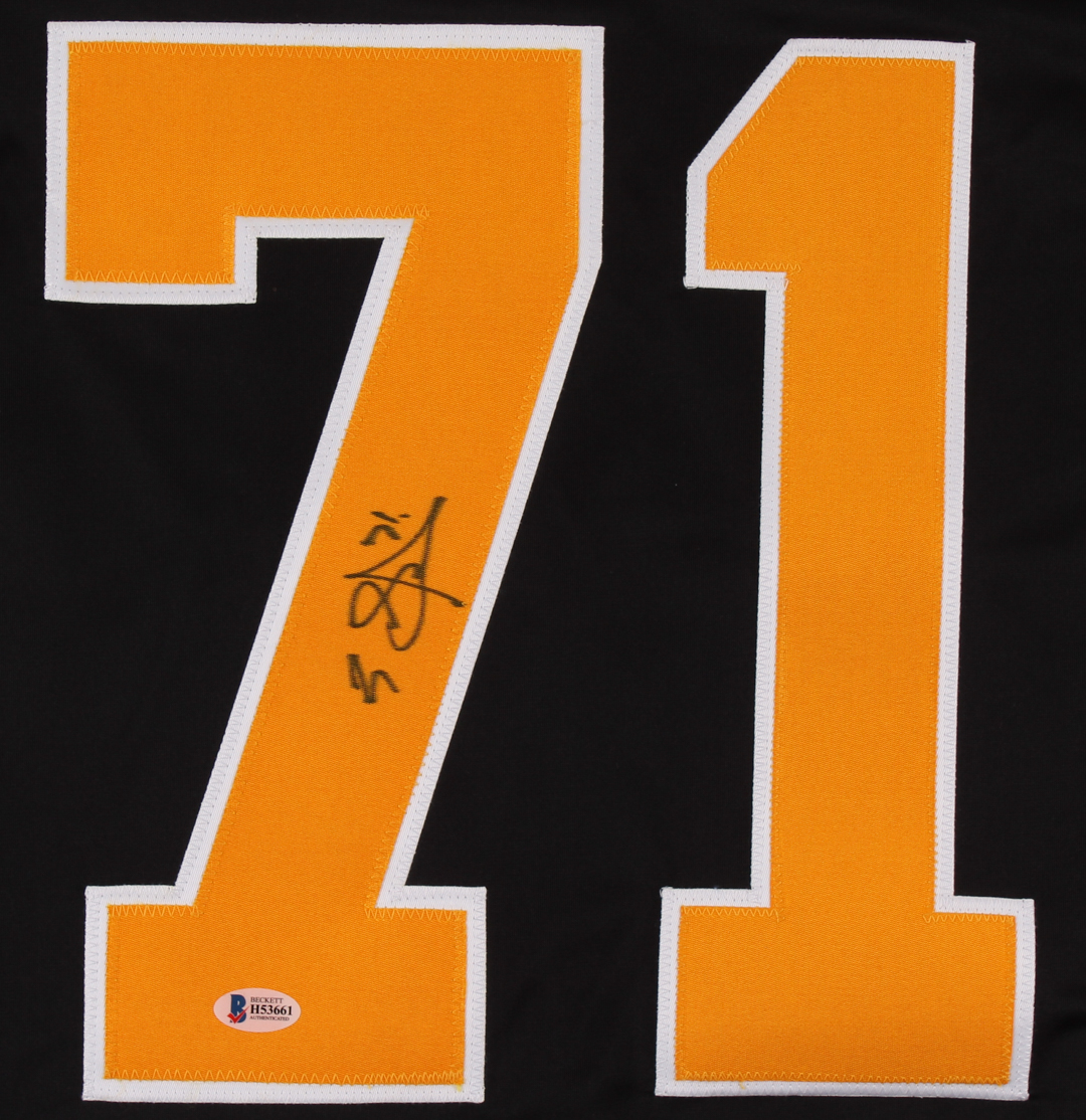 Evgeni Malkin Signed Jersey (Beckett COA) at PristineAuction.com Evgeni Malkin Signed Jersey (Beckett COA) at PristineAuction.com