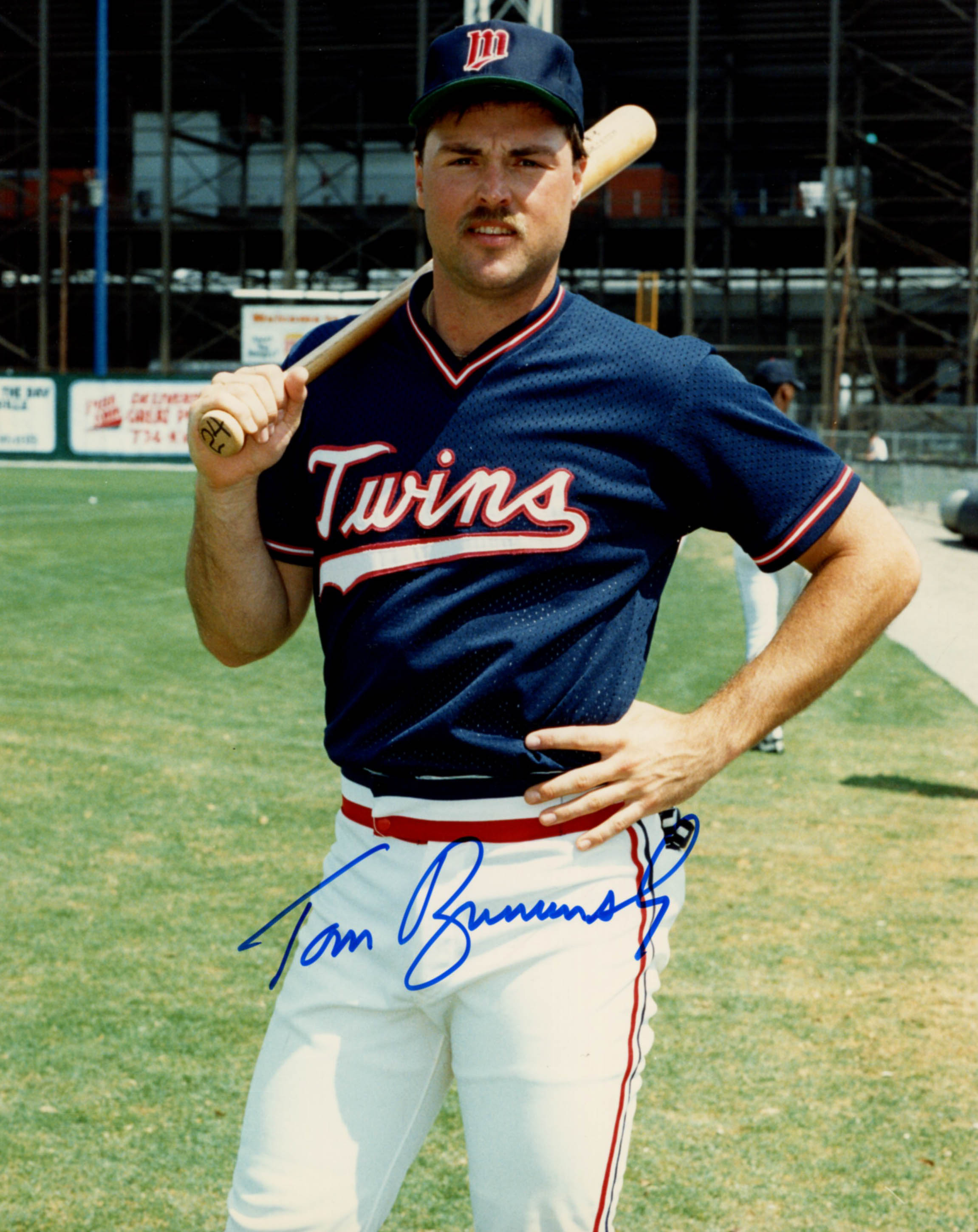 Tom Brunansky Signed Twins 8x10 Photo (Sports Cards SOA) at PristineAuction.com Tom Brunansky Signed Twins 8x10 Photo (Sports Cards SOA) at PristineAuction.com