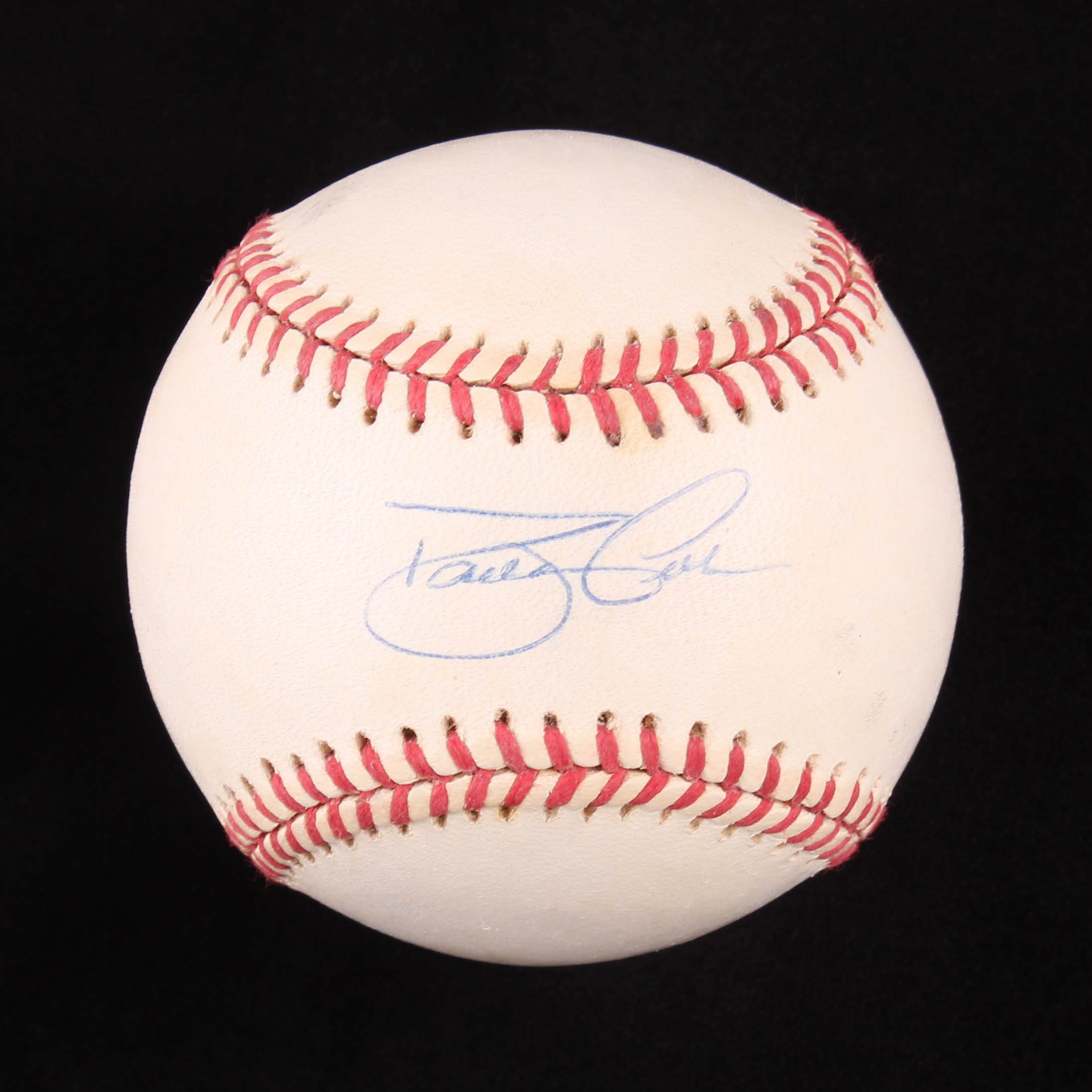 David Justice Signed ONL Baseball (JSA COA) at PristineAuction.com David Justice Signed ONL Baseball (JSA COA) at PristineAuction.com