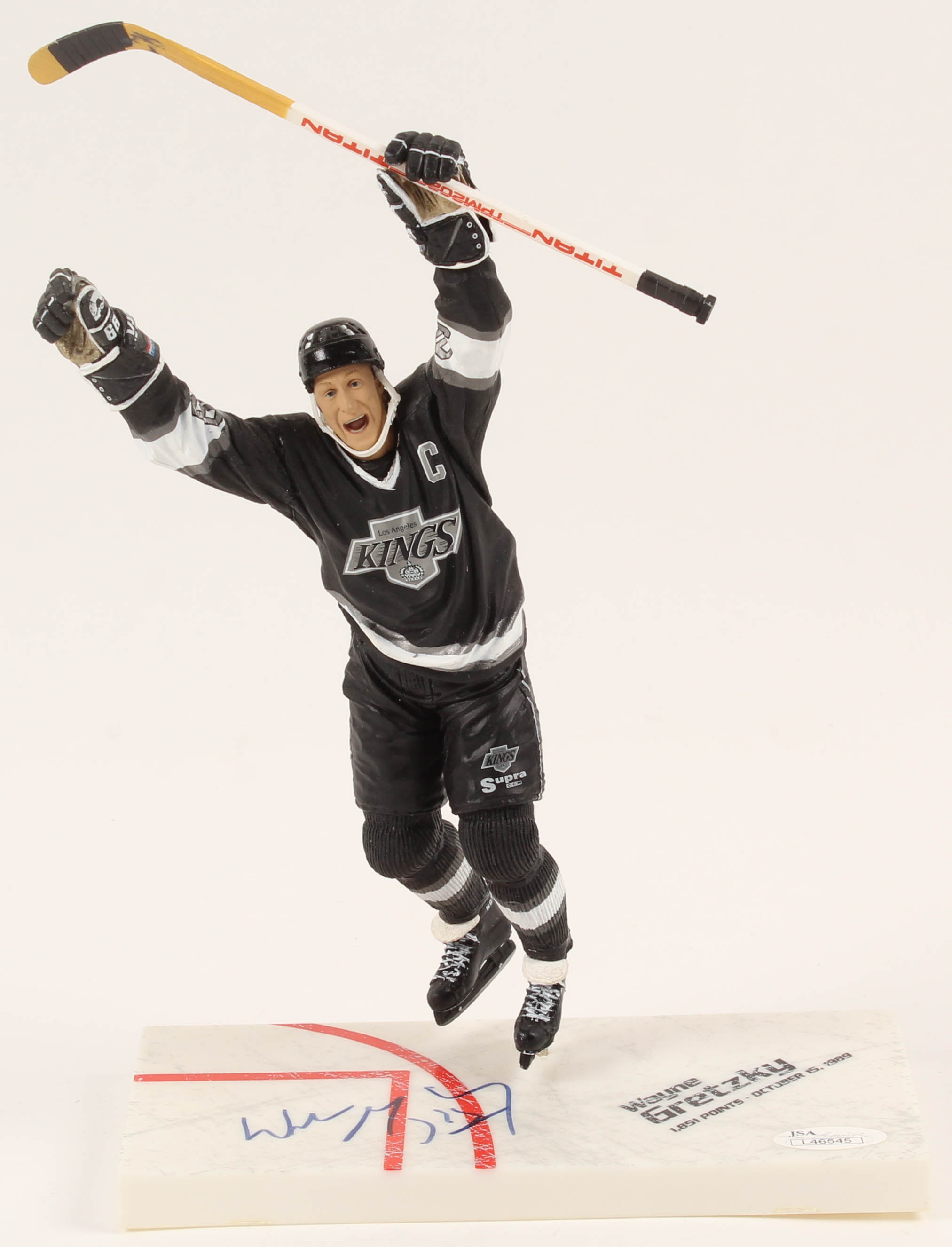 Wayne Gretzky Signed Kings Figurine (JSA COA) at PristineAuction.com Wayne Gretzky Signed Kings Figurine (JSA COA) at PristineAuction.com