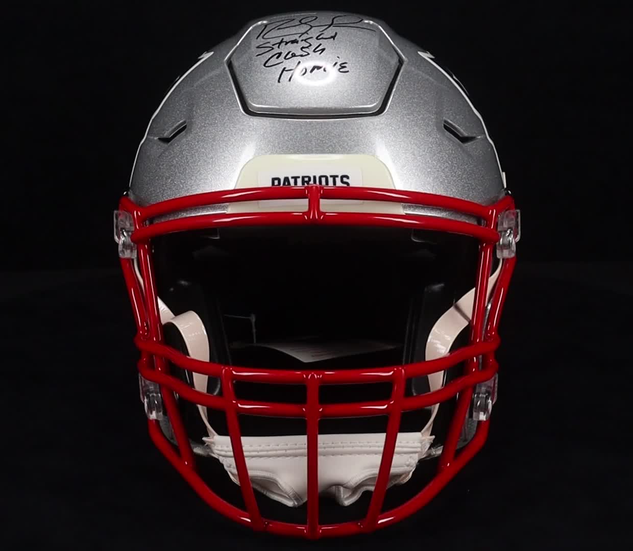 Randy Moss Signed Patriots Full-Size Authentic On-Field SpeedFlex Helmet Inscribed "Straight Cash Homie" (Beckett) at PristineAuction.com