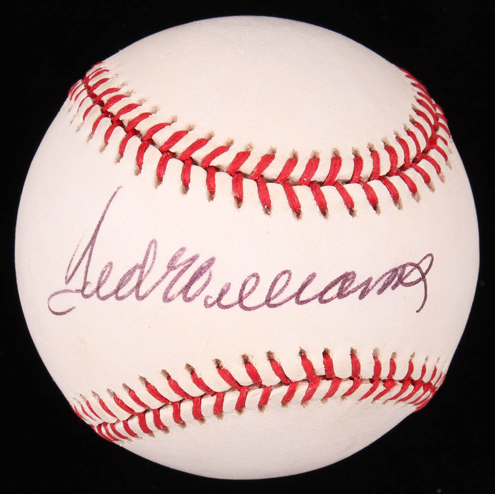 Ted Williams Signed ONL Baseball with High Quality Display Case (JSA ALOA) at PristineAuction.com Ted Williams Signed ONL Baseball with High Quality Display Case (JSA ALOA) at PristineAuction.com