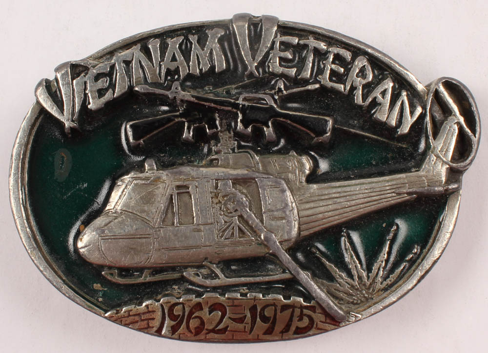 1962-1975 Vietnam Veteran Belt Buckle at PristineAuction.com 1962-1975 Vietnam Veteran Belt Buckle at PristineAuction.com