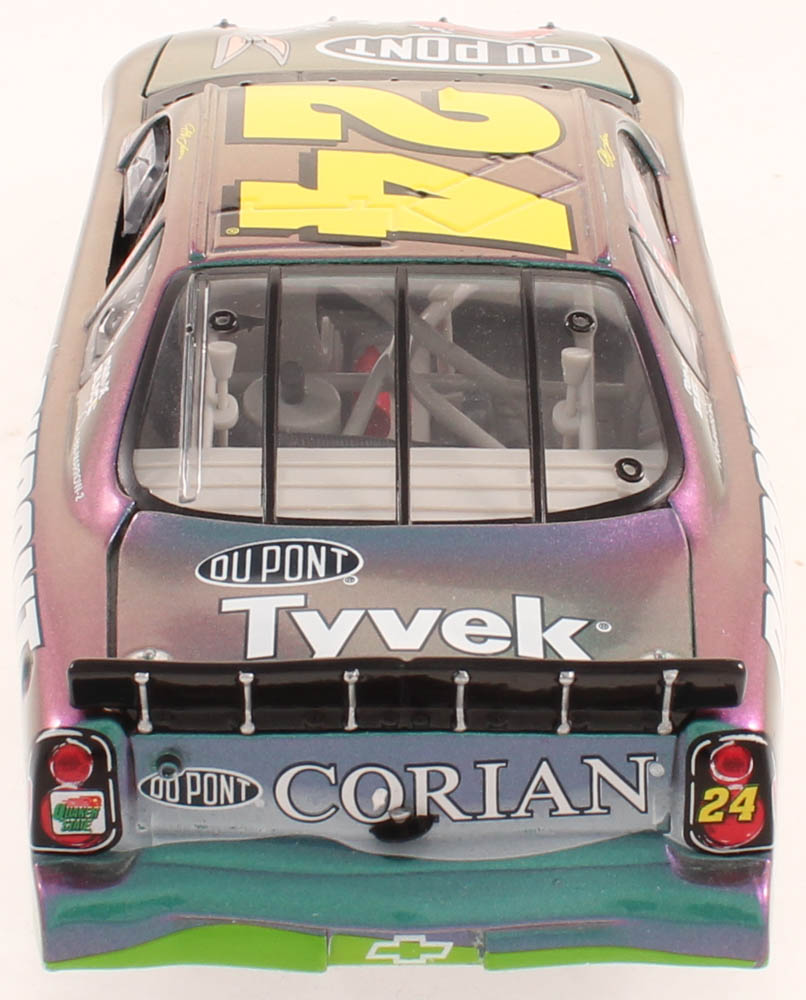 Jeff Gordon LE #24 Dupont 2000 Chevrolet Monte Carlo 1:24 Scale Die Cast Car at PristineAuction.com Jeff Gordon LE #24 Dupont 2000 Chevrolet Monte Carlo 1:24 Scale Die Cast Car at PristineAuction.com