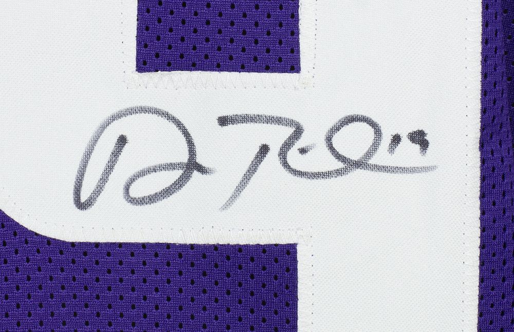 Adam Thielen Signed Jersey (Beckett COA) at PristineAuction.com Adam Thielen Signed Jersey (Beckett COA) at PristineAuction.com