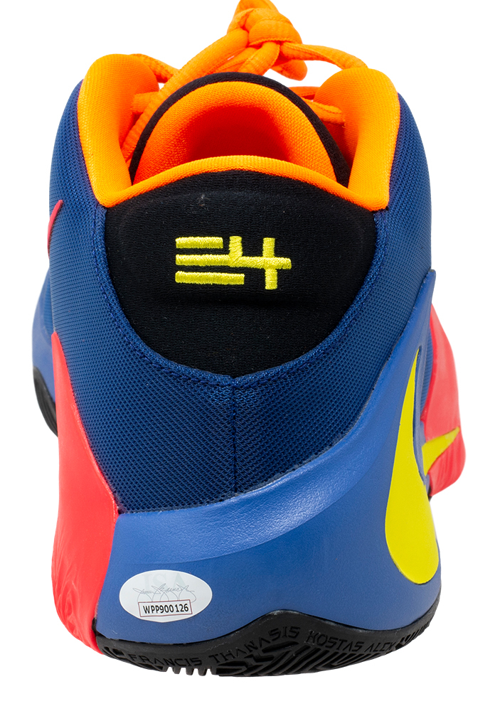 Giannis Antetokounmpo Signed Nike Zoom Freak 1 Basketball Shoe (JSA COA) at PristineAuction.com Giannis Antetokounmpo Signed Nike Zoom Freak 1 Basketball Shoe (JSA COA) at PristineAuction.com