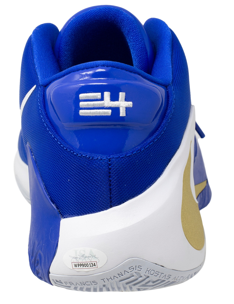 Giannis Antetokounmpo Signed Nike Zoom Freak 1 Basketball Shoe (JSA COA) at PristineAuction.com Giannis Antetokounmpo Signed Nike Zoom Freak 1 Basketball Shoe (JSA COA) at PristineAuction.com