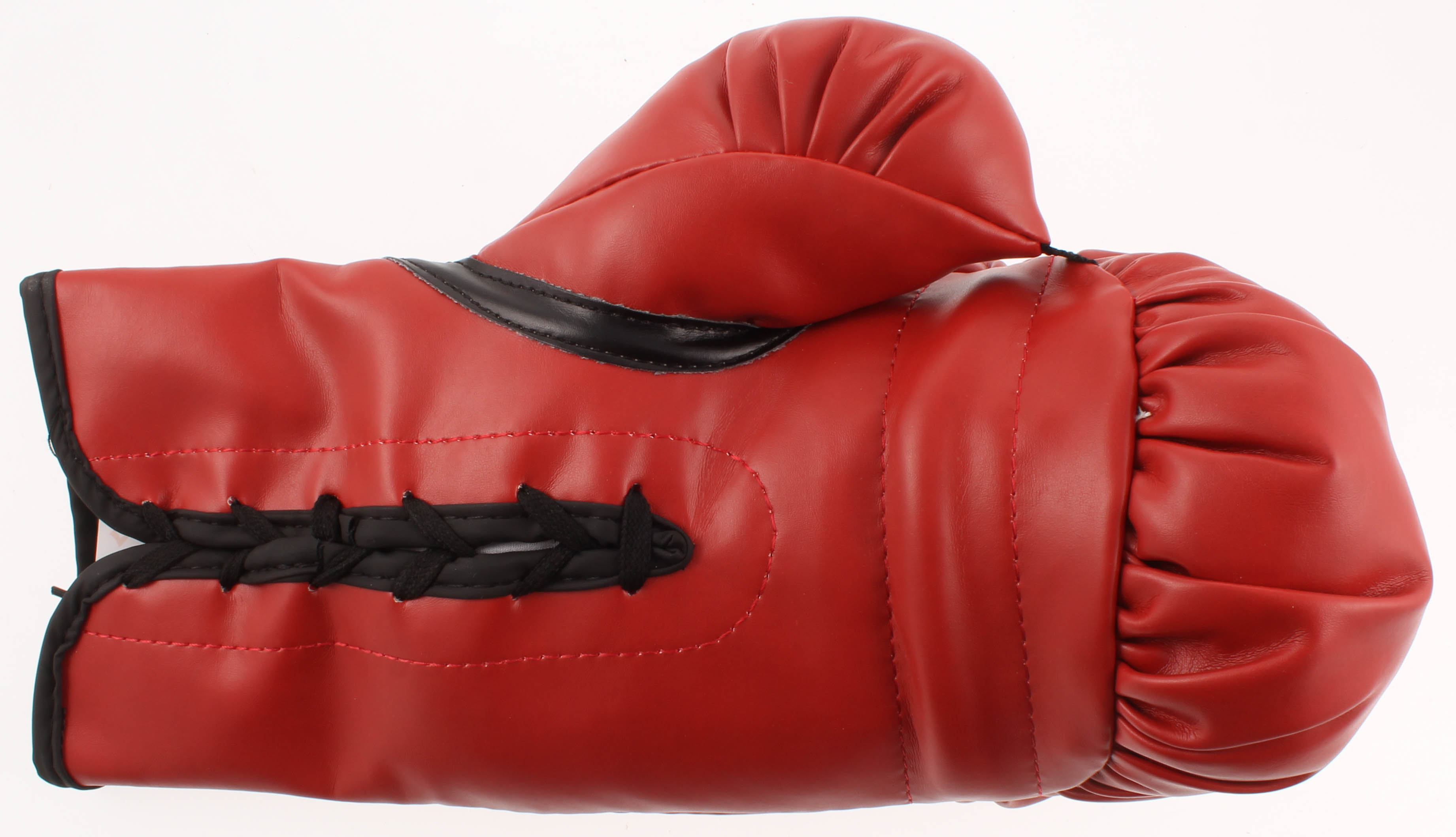 Roberto Duran & Sugar Ray Leonard Signed Everlast Boxing Glove (Beckett COA) at PristineAuction.com Roberto Duran & Sugar Ray Leonard Signed Everlast Boxing Glove (Beckett COA) at PristineAuction.com