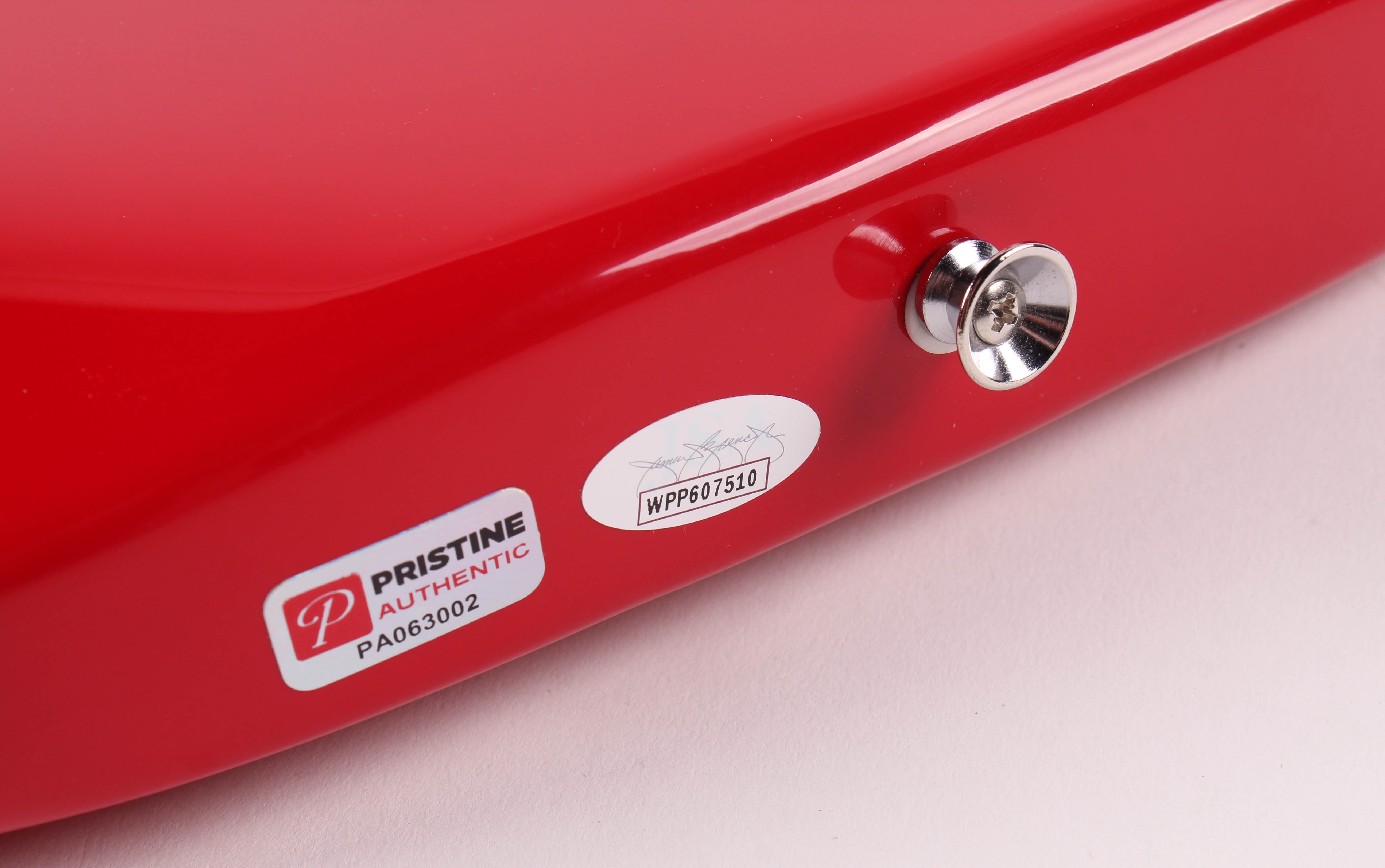 Alice Cooper Signed Full-Size Electric Guitar (JSA COA) at PristineAuction.com Alice Cooper Signed Full-Size Electric Guitar (JSA COA) at PristineAuction.com