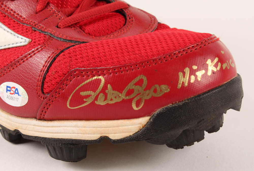 Pete Rose Signed Mizuno Baseball Cleat with Display Case with "Hit King" (PSA COA) at PristineAuction.com Pete Rose Signed Mizuno Baseball Cleat with Display Case with "Hit King" (PSA COA) at PristineAuction.com
