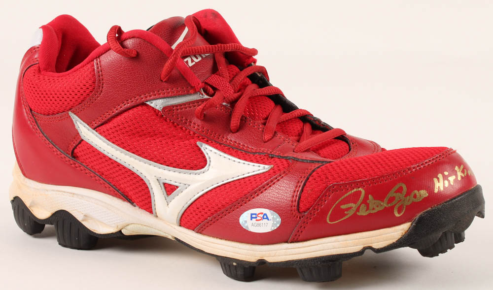 Pete Rose Signed Mizuno Baseball Cleat with Display Case with "Hit King" (PSA COA) at PristineAuction.com Pete Rose Signed Mizuno Baseball Cleat with Display Case with "Hit King" (PSA COA) at PristineAuction.com