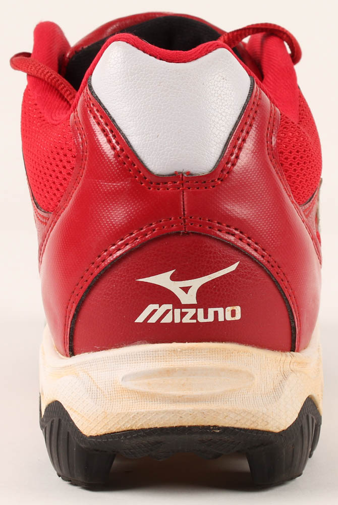Pete Rose Signed Mizuno Baseball Cleat with Display Case with "Hit King" (PSA COA) at PristineAuction.com Pete Rose Signed Mizuno Baseball Cleat with Display Case with "Hit King" (PSA COA) at PristineAuction.com