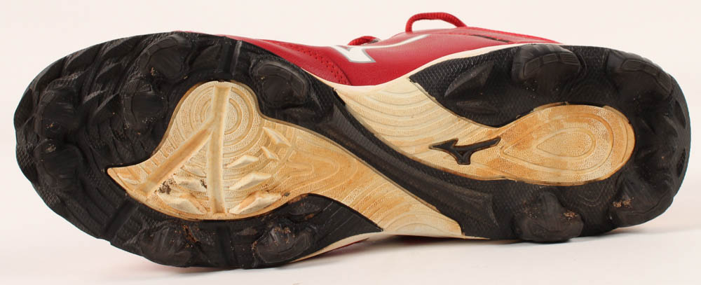 Pete Rose Signed Mizuno Baseball Cleat with Display Case with "Hit King" (PSA COA) at PristineAuction.com Pete Rose Signed Mizuno Baseball Cleat with Display Case with "Hit King" (PSA COA) at PristineAuction.com