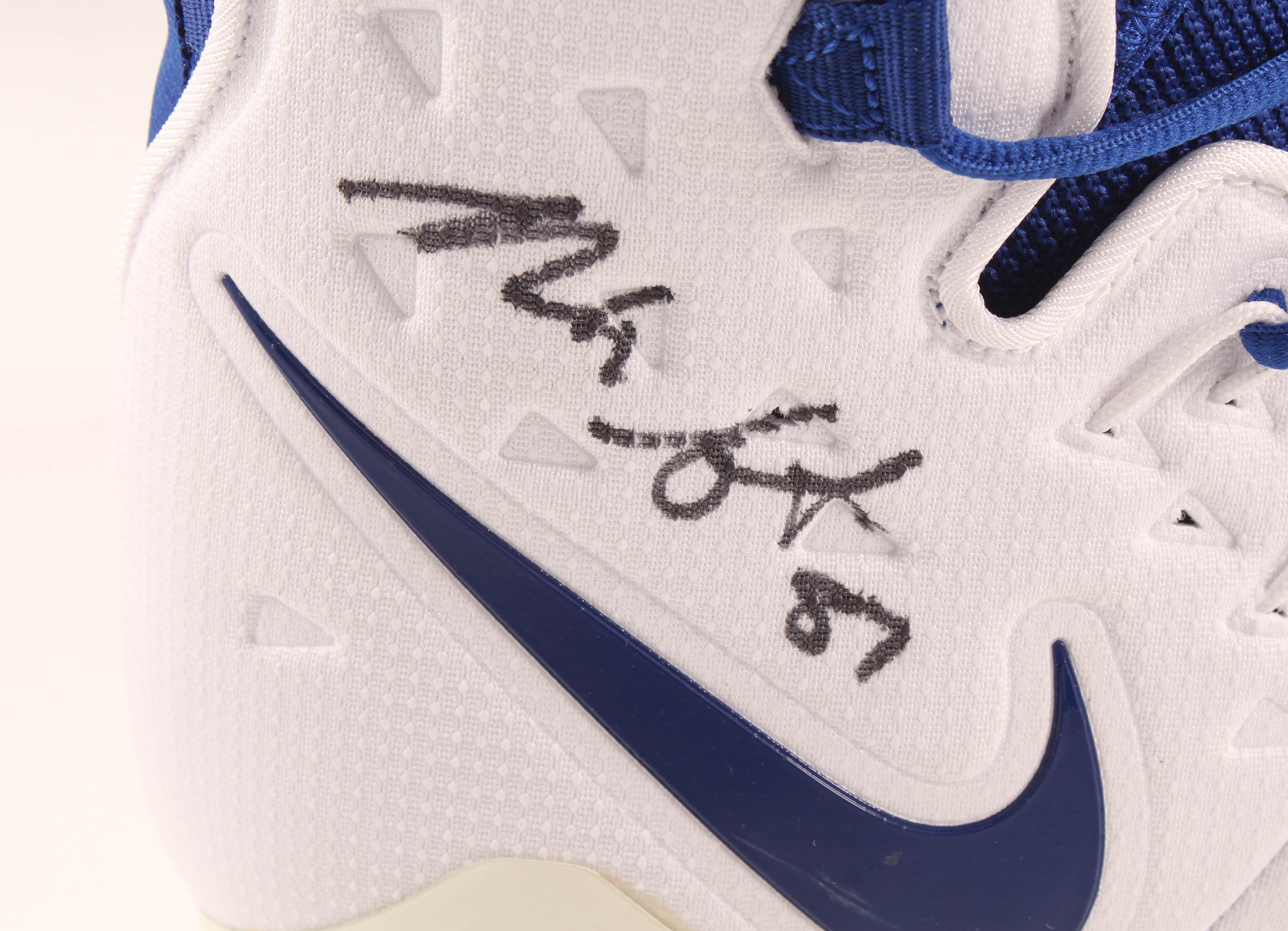 Noah Fant Signed Nike Football Cleat (JSA COA) at PristineAuction.com Noah Fant Signed Nike Football Cleat (JSA COA) at PristineAuction.com