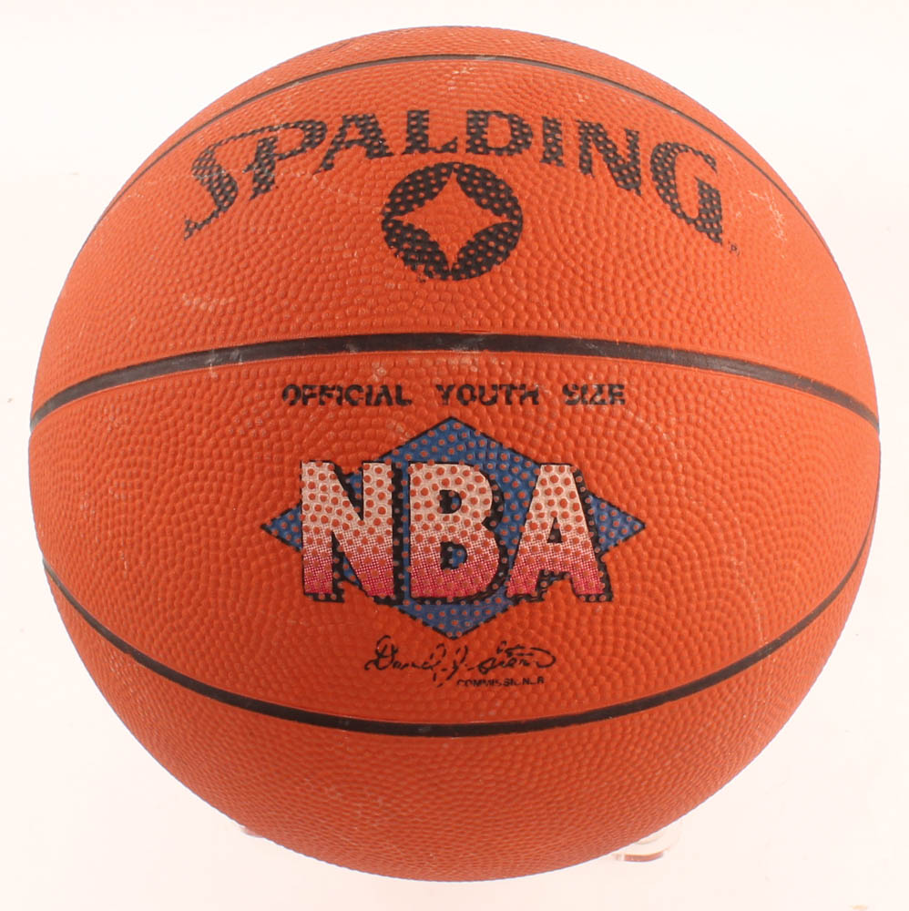 Michael Jordan Signed NBA Basketball Inscribed "Best Wishes" With Display Case (PSA LOA) at PristineAuction.com Michael Jordan Signed NBA Basketball Inscribed "Best Wishes" With Display Case (PSA LOA) at PristineAuction.com