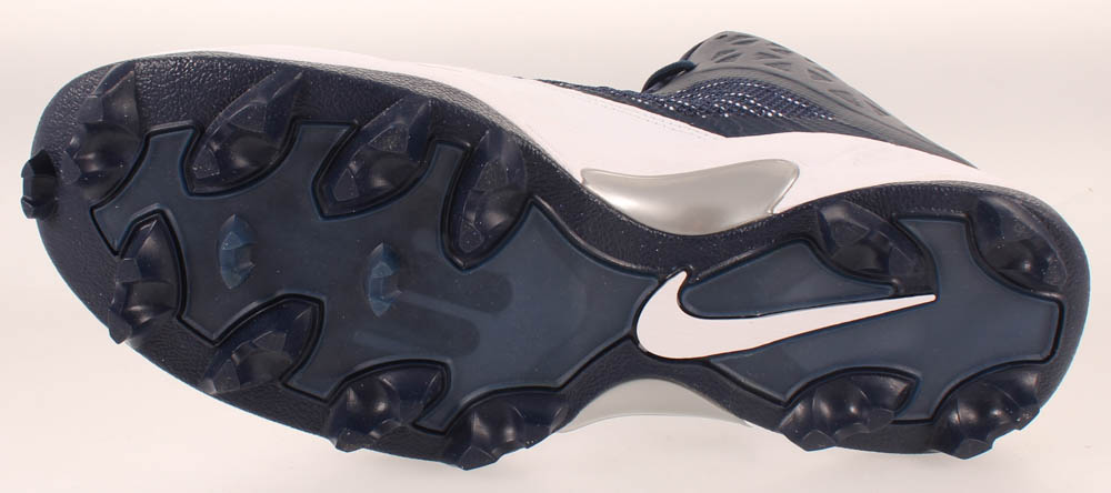 Noah Fant Signed Nike Football Cleat (JSA COA) at PristineAuction.com Noah Fant Signed Nike Football Cleat (JSA COA) at PristineAuction.com