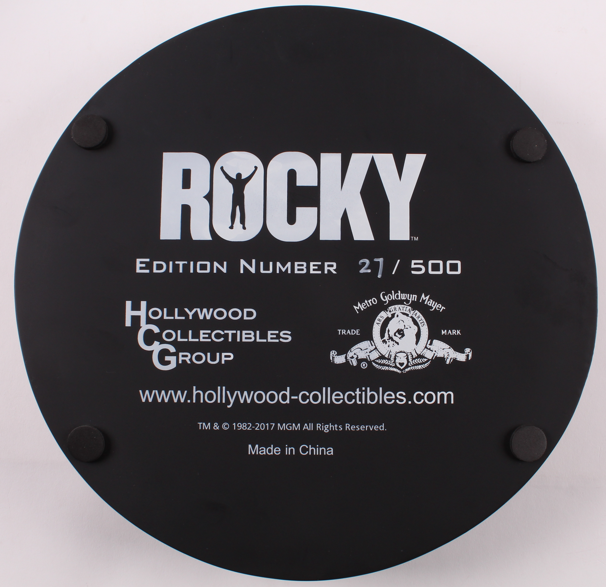 Rocky Balboa "Italian Stallion" LE Vinyl 1:4 Scale Statue with Base at PristineAuction.com Rocky Balboa "Italian Stallion" LE Vinyl 1:4 Scale Statue with Base at PristineAuction.com