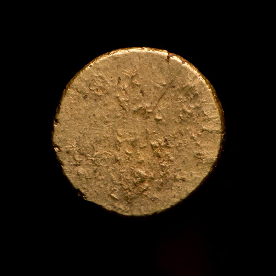 (1700-1800) India, Mughal Empire Fanam Gold Coin at PristineAuction.com (1700-1800) India, Mughal Empire Fanam Gold Coin at PristineAuction.com