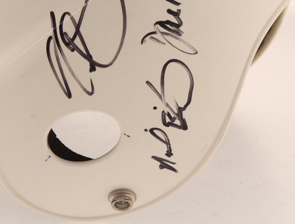 2001 Diamondbacks Full-Size Batting Helmet Team-Signed by (41) with Randy Johnson, Luis Gonzalez, Mike Morgan, Matt Williams, Craig Counsell, Steve Finley, Mark Grace (Beckett) at PristineAuction.com 2001 Diamondbacks Full-Size Batting Helmet Team-Signed by (41) with Randy Johnson, Luis Gonzalez, Mike Morgan, Matt Williams, Craig Counsell, Steve Finley, Mark Grace (Beckett) at PristineAuction.com