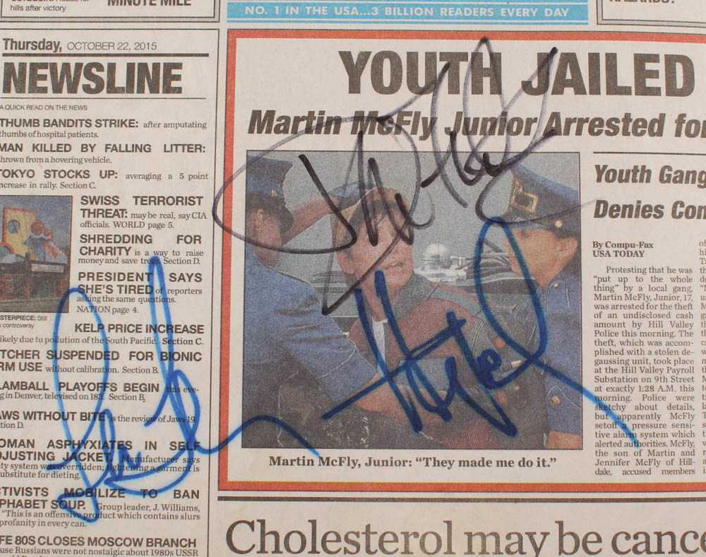 Lea Thompson, Donald Fullilove & Huey Lewis Signed "Back to the Future" USA Today Replica Prop Newspaper (AutographCOA Hologram) at PristineAuction.com Lea Thompson, Donald Fullilove & Huey Lewis Signed "Back to the Future" USA Today Replica Prop Newspaper (AutographCOA Hologram) at PristineAuction.com
