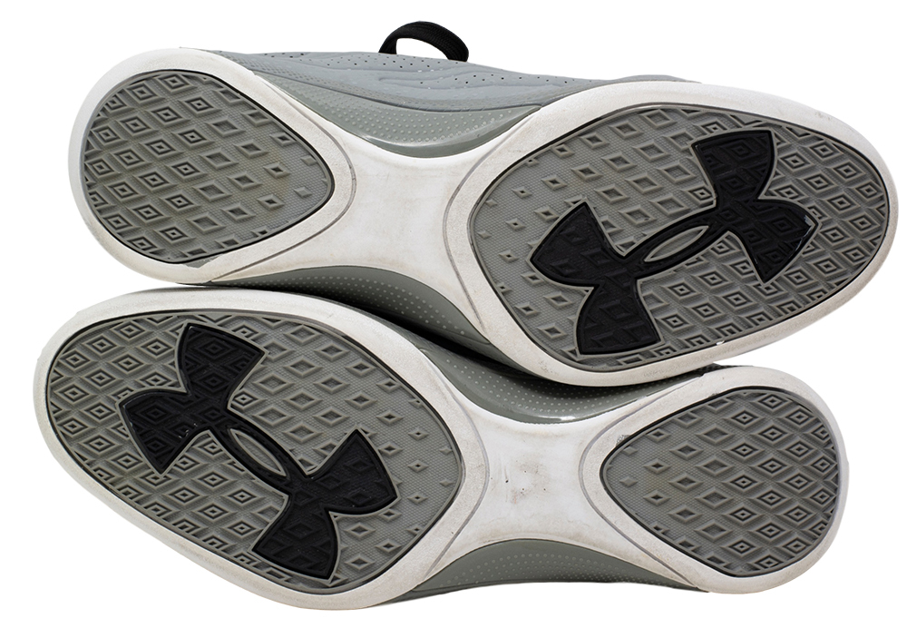 Kemba Walker Signed Pair of (2) Under Armour Basketball Shoes Inscribed "Stay In School!" (Beckett) at PristineAuction.com Kemba Walker Signed Pair of (2) Under Armour Basketball Shoes Inscribed "Stay In School!" (Beckett) at PristineAuction.com