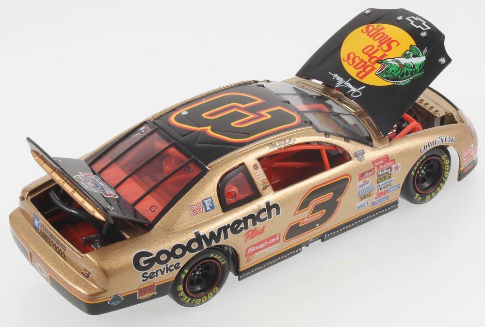 Dale Earnhardt LE 1:24 Scale Die Cast Car with #3 Bass Pro Shops 1998 Monte Carlo at PristineAuction.com Dale Earnhardt LE 1:24 Scale Die Cast Car with #3 Bass Pro Shops 1998 Monte Carlo at PristineAuction.com