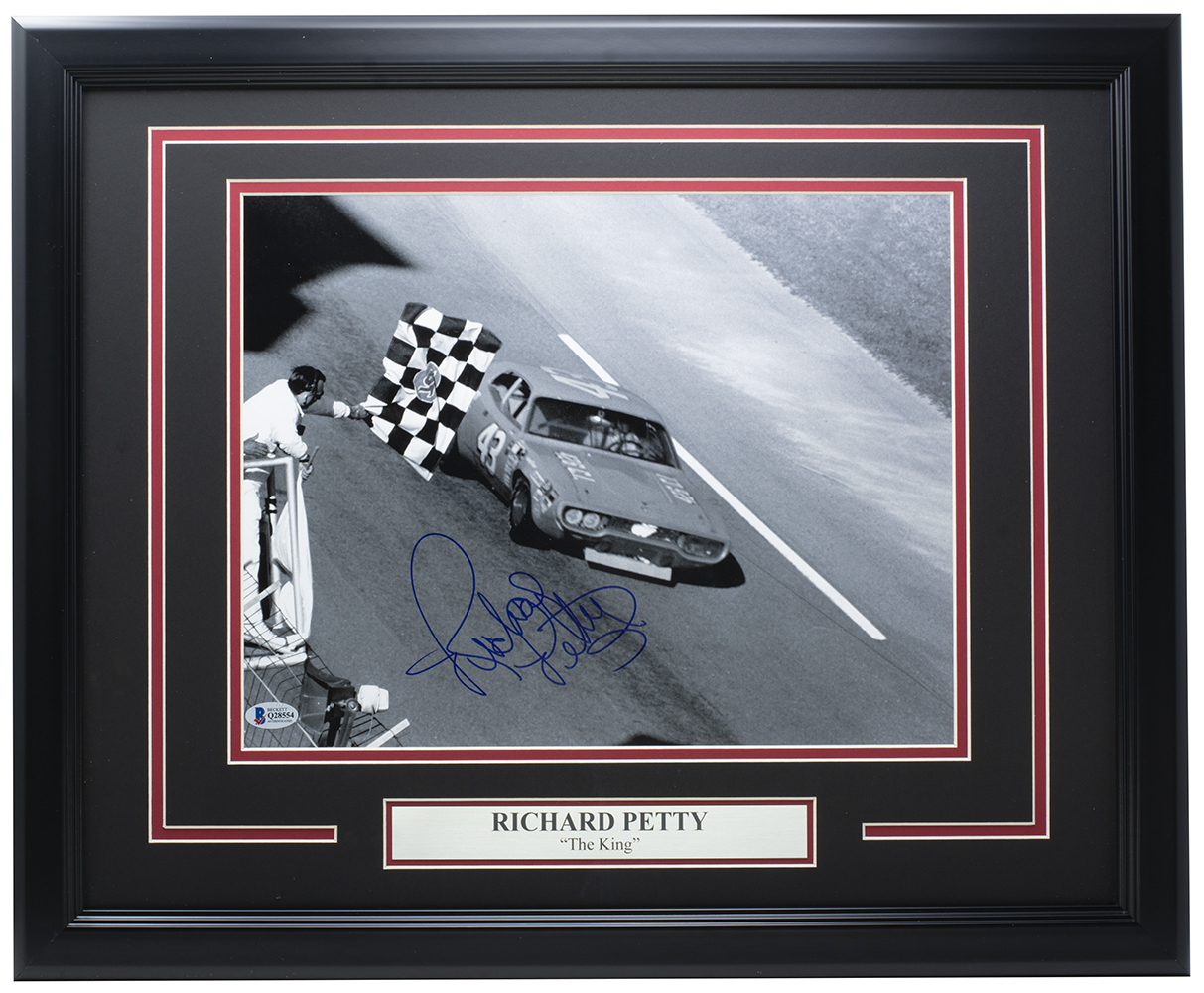 Richard Petty Signed 16x20 Custom Framed Photo (Beckett COA) at PristineAuction.com Richard Petty Signed 16x20 Custom Framed Photo (Beckett COA) at PristineAuction.com