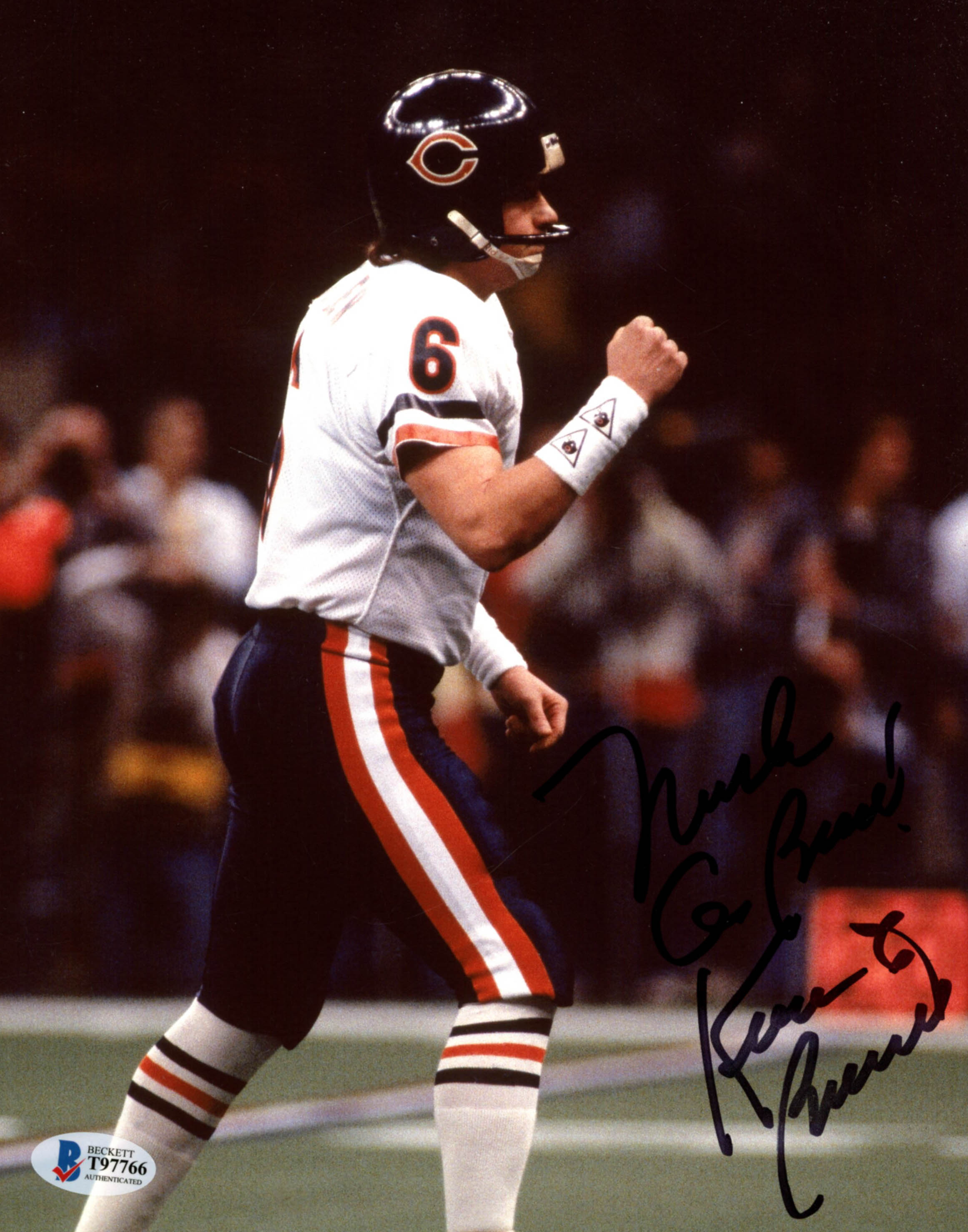 Kevin Butler Signed Bears 8x10 Photo Inscribed "Go Bears!" (Beckett COA) at PristineAuction.com Kevin Butler Signed Bears 8x10 Photo Inscribed "Go Bears!" (Beckett COA) at PristineAuction.com