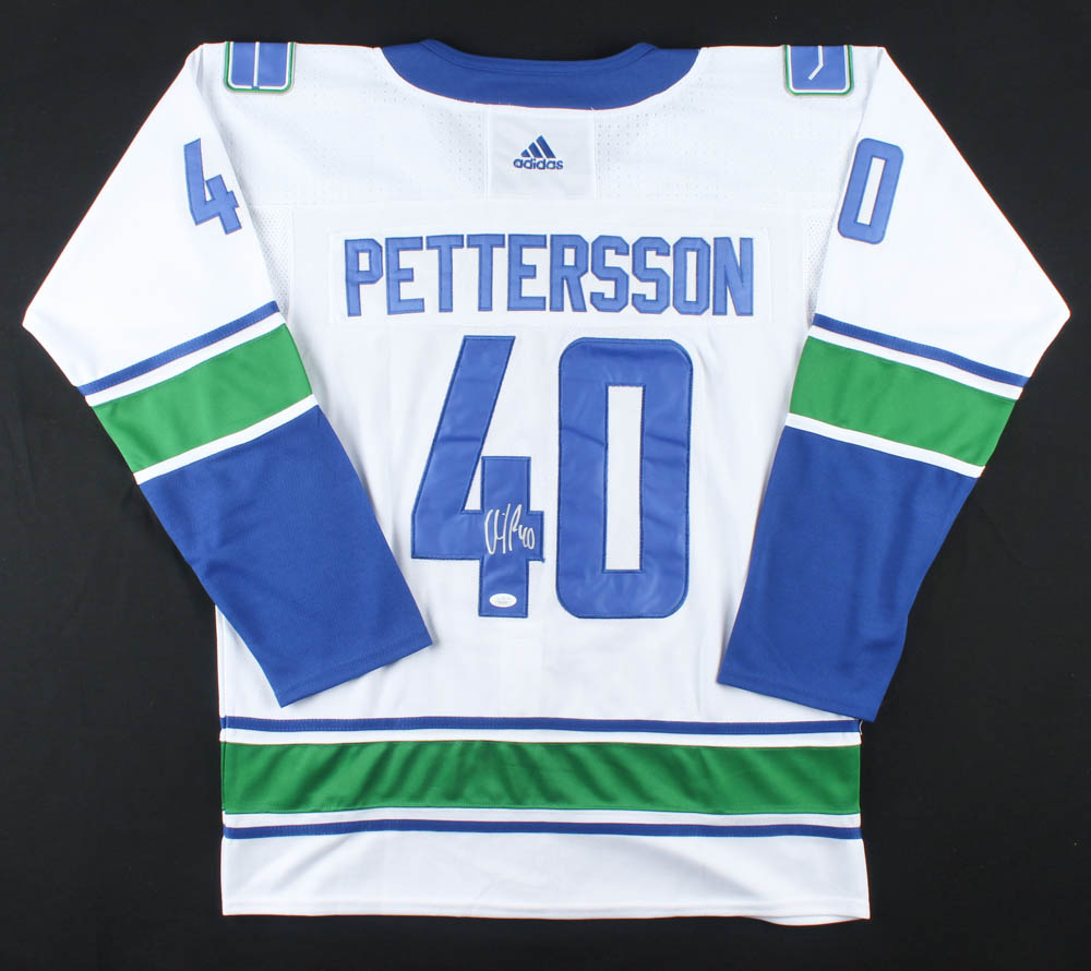 Elias Pettersson Signed Canucks Jersey (JSA COA) at PristineAuction.com Elias Pettersson Signed Canucks Jersey (JSA COA) at PristineAuction.com