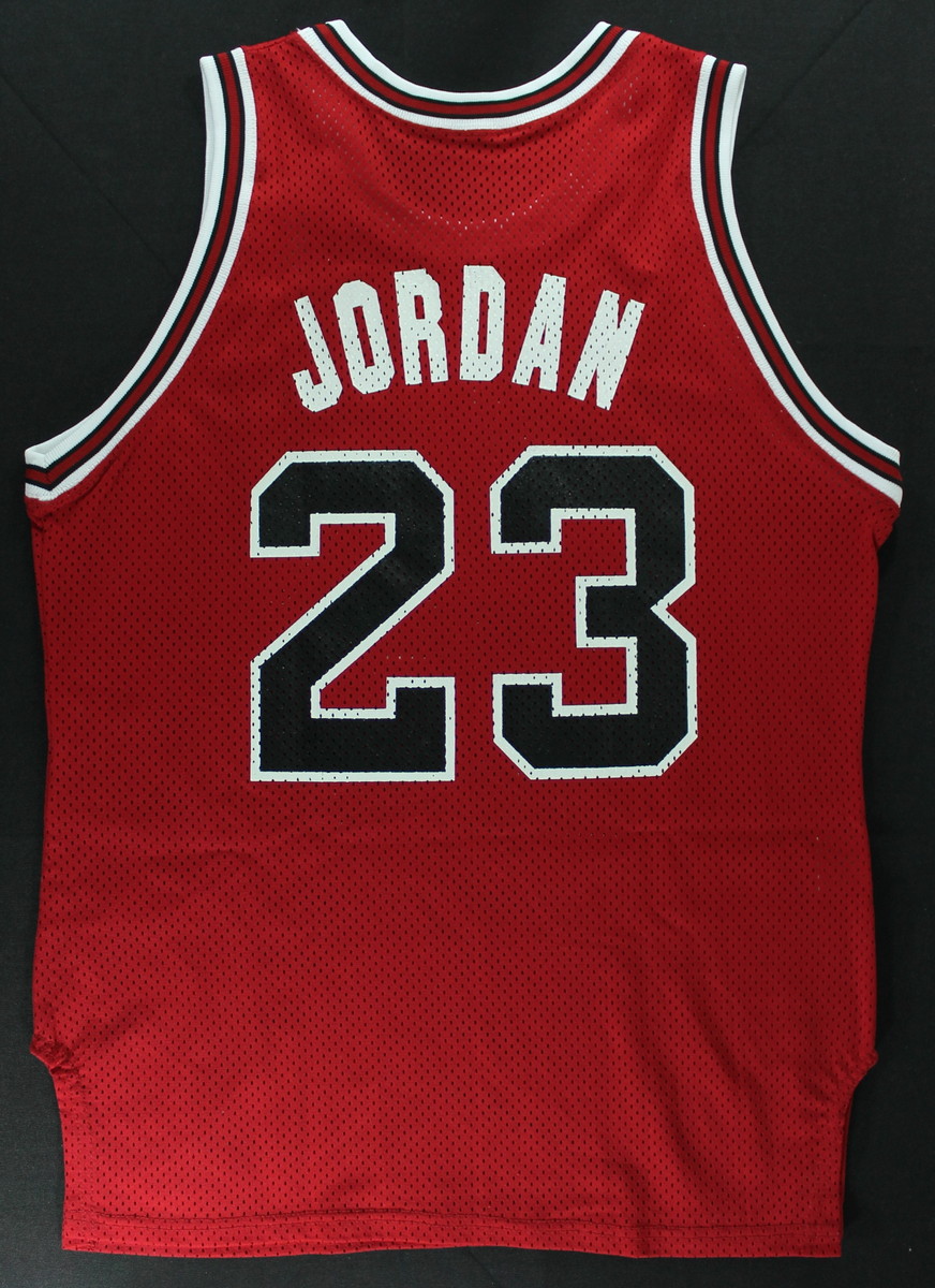 Michael Jordan Signed Bulls Authentic Vintage MacGregor Sand-Knit Jersey (PSA LOA) at PristineAuction.com Michael Jordan Signed Bulls Authentic Vintage MacGregor Sand-Knit Jersey (PSA LOA) at PristineAuction.com