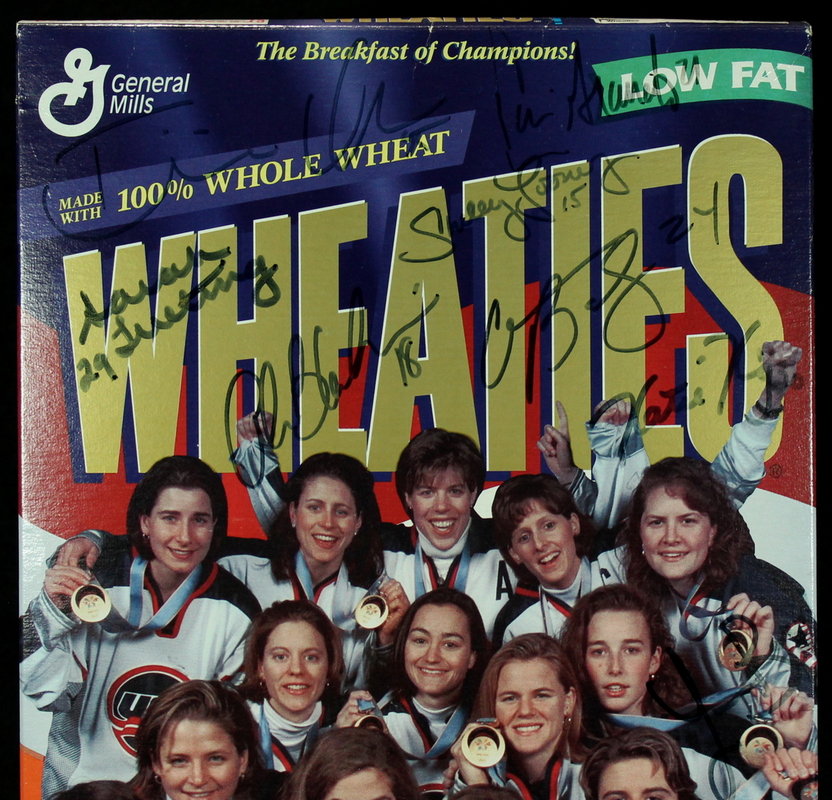 1998 U.S. Olympic Gold Medal Women's Ice Hockey Team Wheaties Box Signed by (11) with Cammi Granato at PristineAuction.com 1998 U.S. Olympic Gold Medal Women's Ice Hockey Team Wheaties Box Signed by (11) with Cammi Granato at PristineAuction.com