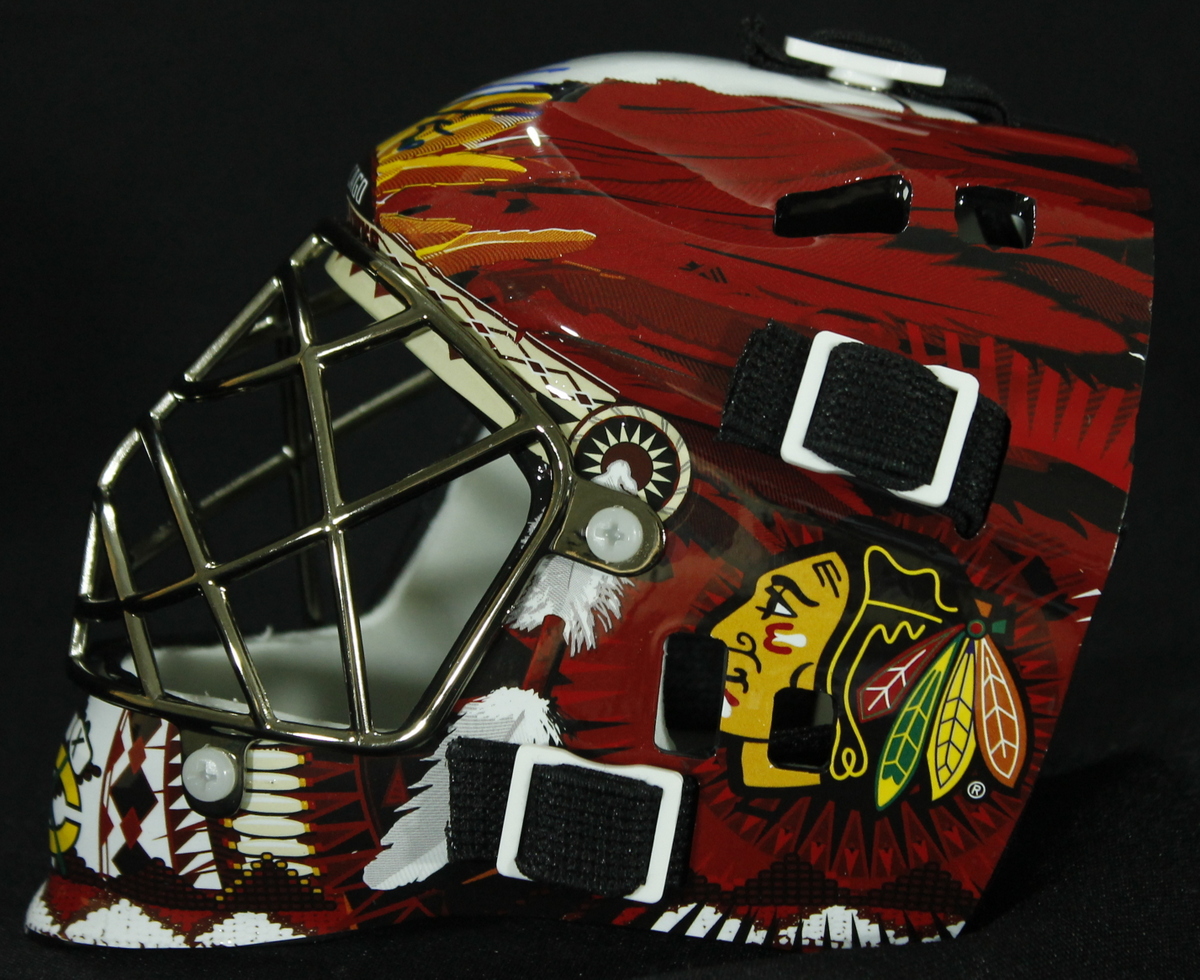 Corey Crawford Signed Blackhawks Mini Goalie Mask (Schwartz COA) at PristineAuction.com Corey Crawford Signed Blackhawks Mini Goalie Mask (Schwartz COA) at PristineAuction.com