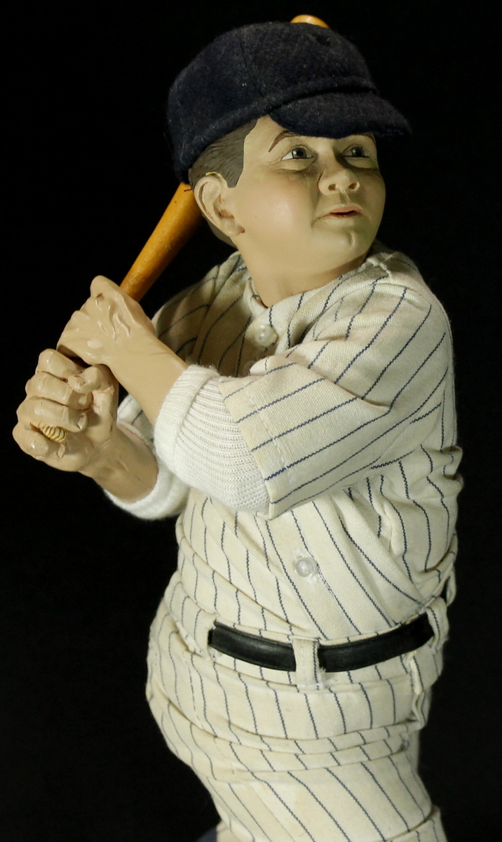 Babe Ruth 14" Ashton-Drake "Legends Series" LE Yankees Sculpture with Base at PristineAuction.com Babe Ruth 14" Ashton-Drake "Legends Series" LE Yankees Sculpture with Base at PristineAuction.com