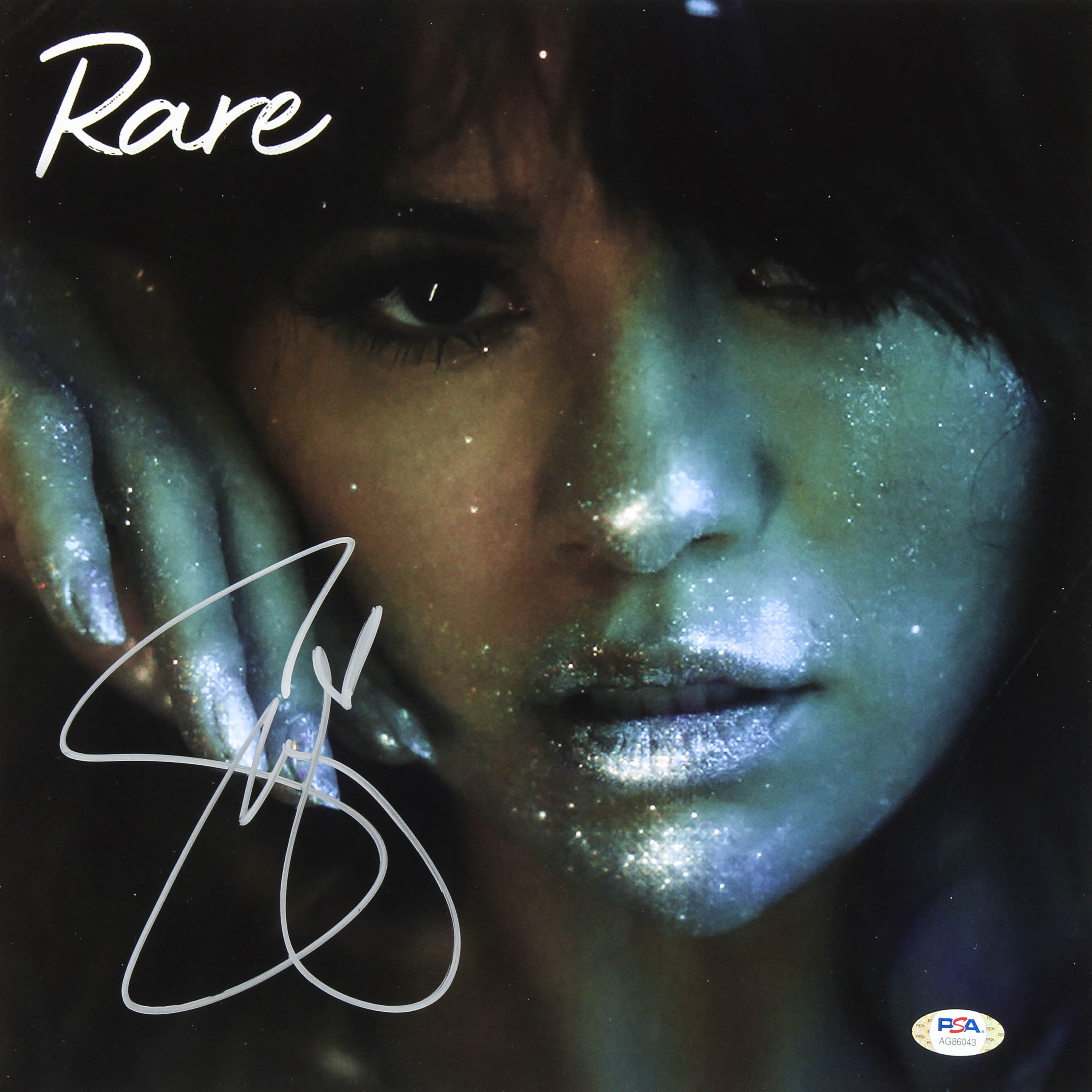 Selena Gomez Signed "Rare" Vinyl Record Album Insert (PSA Hologram) at PristineAuction.com Selena Gomez Signed "Rare" Vinyl Record Album Insert (PSA Hologram) at PristineAuction.com