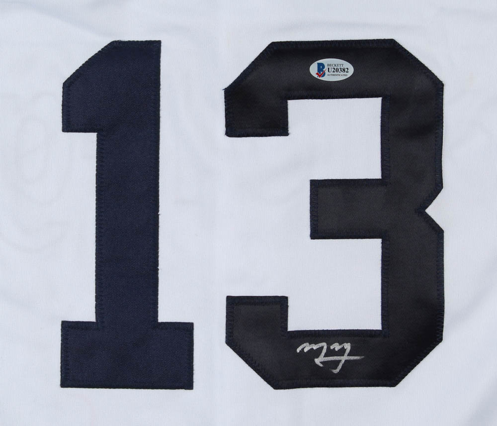 Manny Machado Signed Jersey (Beckett) at PristineAuction.com Manny Machado Signed Jersey (Beckett) at PristineAuction.com