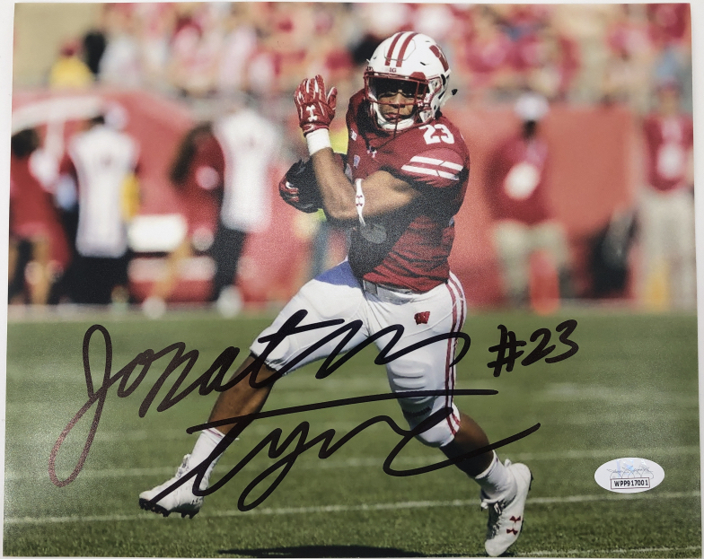 Jonathan Taylor Signed Wisconsin Badgers 8x10 Photo (JSA) at PristineAuction.com Jonathan Taylor Signed Wisconsin Badgers 8x10 Photo (JSA) at PristineAuction.com