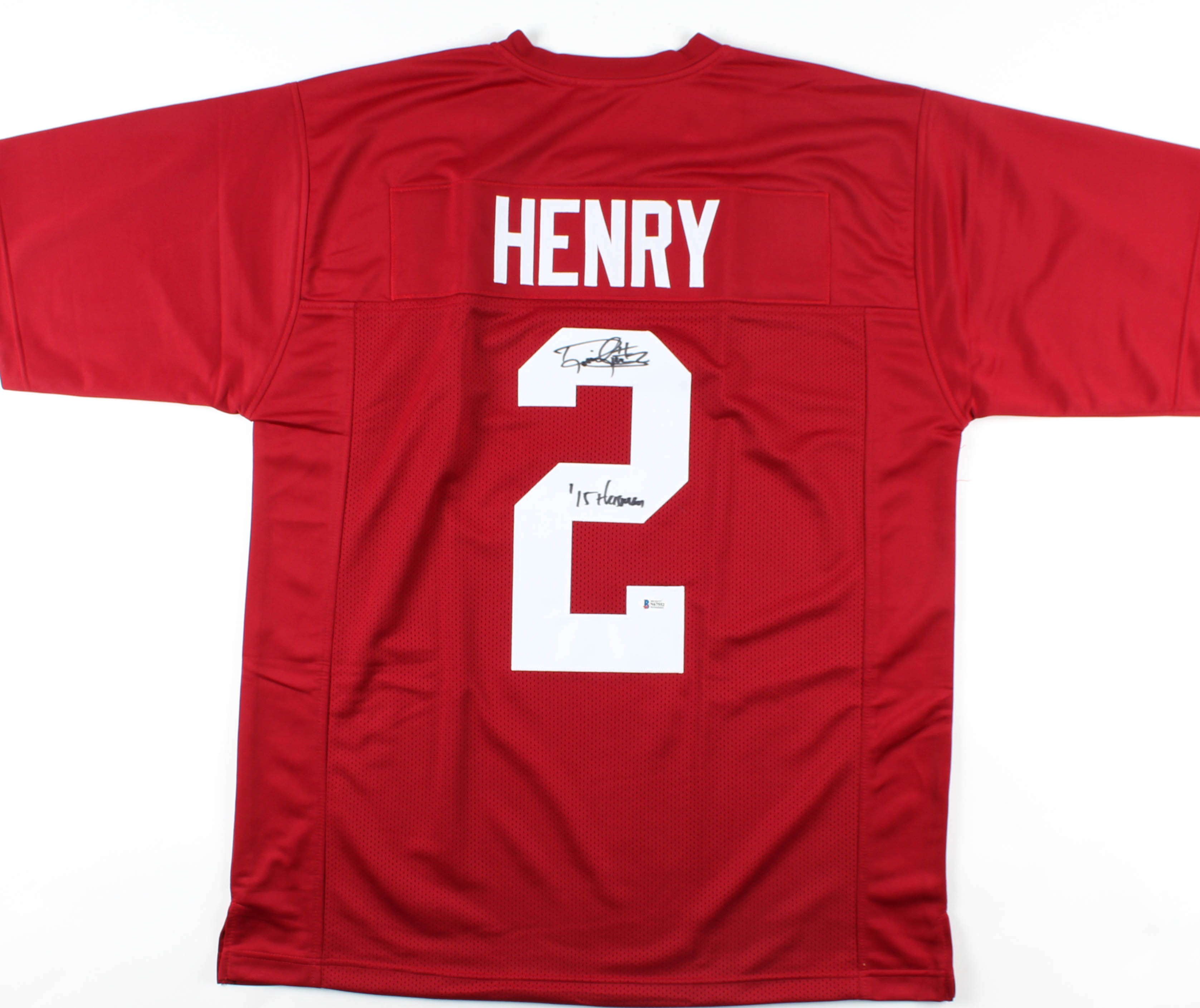 Derrick Henry Signed Jersey Inscribed "'15 Heisman" (Beckett COA) at PristineAuction.com Derrick Henry Signed Jersey Inscribed "'15 Heisman" (Beckett COA) at PristineAuction.com