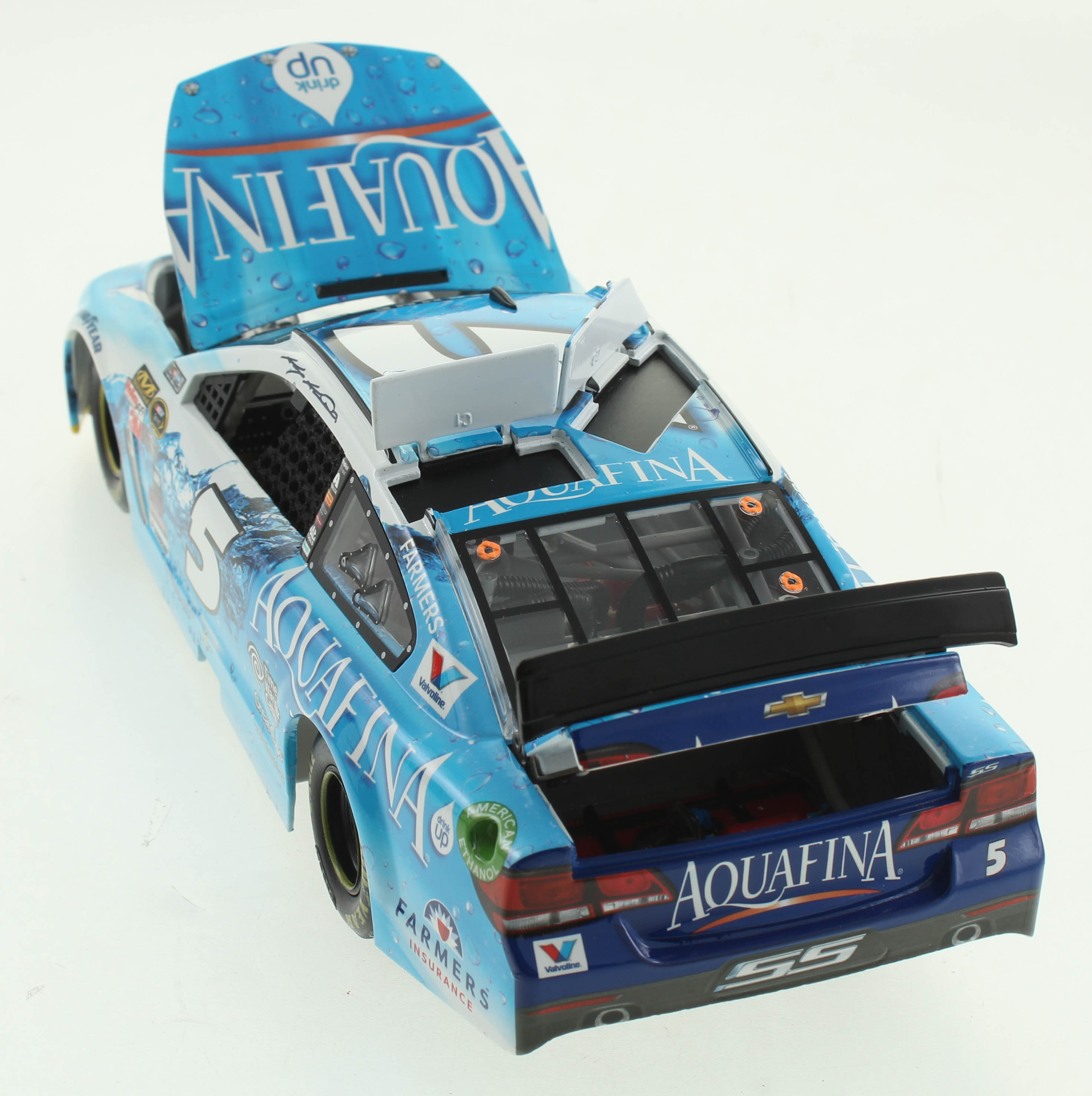 Kasey Kahne LE Signed #5 Aquafina 2015 Chevy SS 1:24 Scale Die Cast Car (RCCA COA) at PristineAuction.com Kasey Kahne LE Signed #5 Aquafina 2015 Chevy SS 1:24 Scale Die Cast Car (RCCA COA) at PristineAuction.com