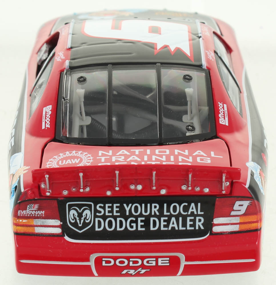Bill Elliott LE #9 Dodge / Muppets 25th Anniversary NASCAR 2002 Intrepid 1:24 Scale Diecast Car at PristineAuction.com Bill Elliott LE #9 Dodge / Muppets 25th Anniversary NASCAR 2002 Intrepid 1:24 Scale Diecast Car at PristineAuction.com