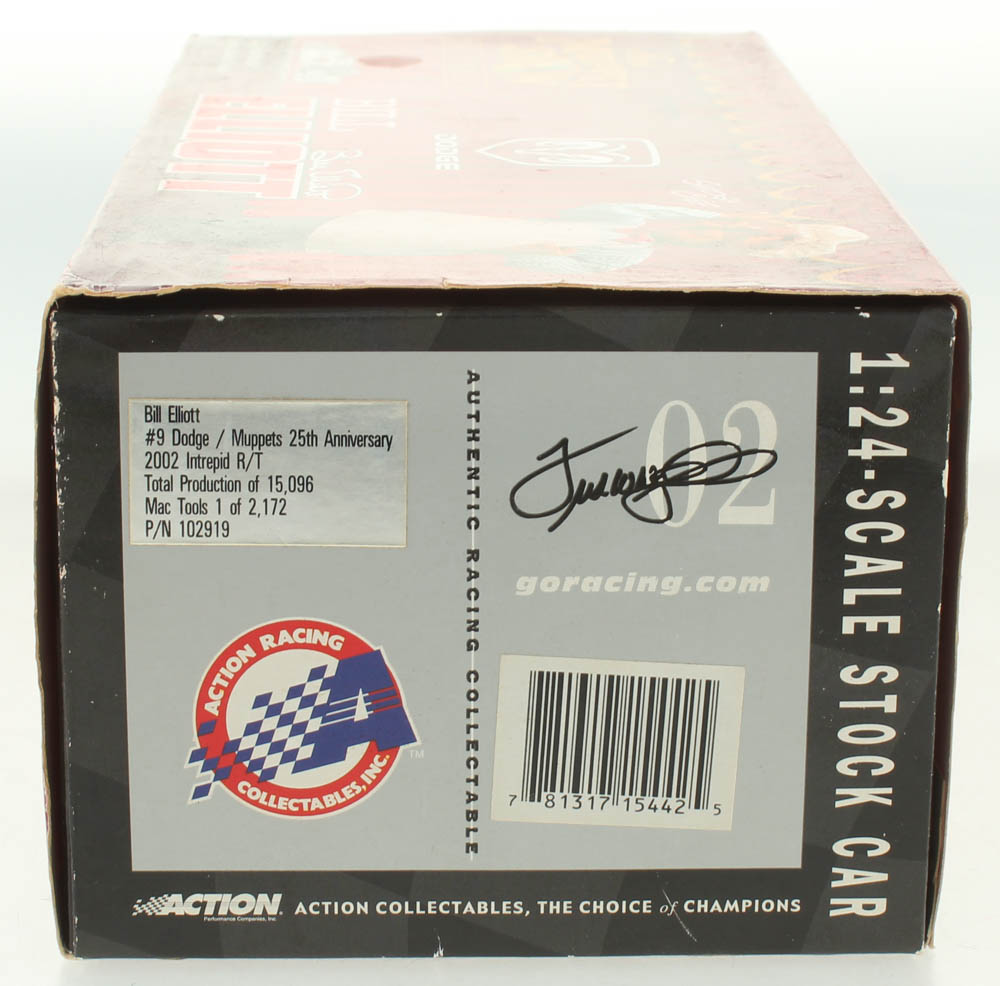 Bill Elliott LE #9 Dodge / Muppets 25th Anniversary NASCAR 2002 Intrepid 1:24 Scale Diecast Car at PristineAuction.com Bill Elliott LE #9 Dodge / Muppets 25th Anniversary NASCAR 2002 Intrepid 1:24 Scale Diecast Car at PristineAuction.com