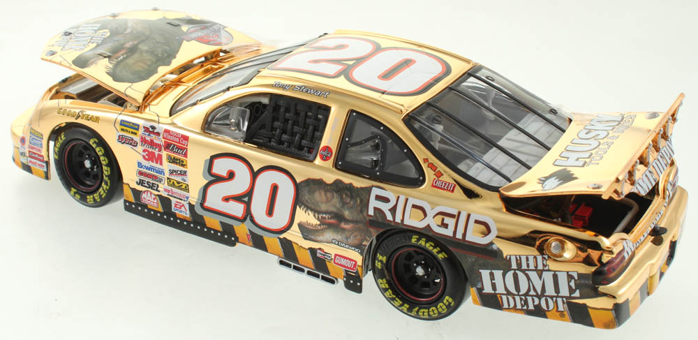 Tony Stewart LE #20 Home Depot / Jurassic Park III 2001 Grand Prix 24KT 1:24 Scale Die Cast Car at PristineAuction.com Tony Stewart LE #20 Home Depot / Jurassic Park III 2001 Grand Prix 24KT 1:24 Scale Die Cast Car at PristineAuction.com